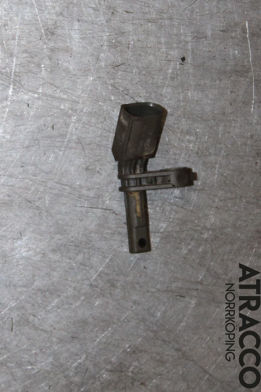 Volkswagen VW PASSAT 15-19 Abs Sensor