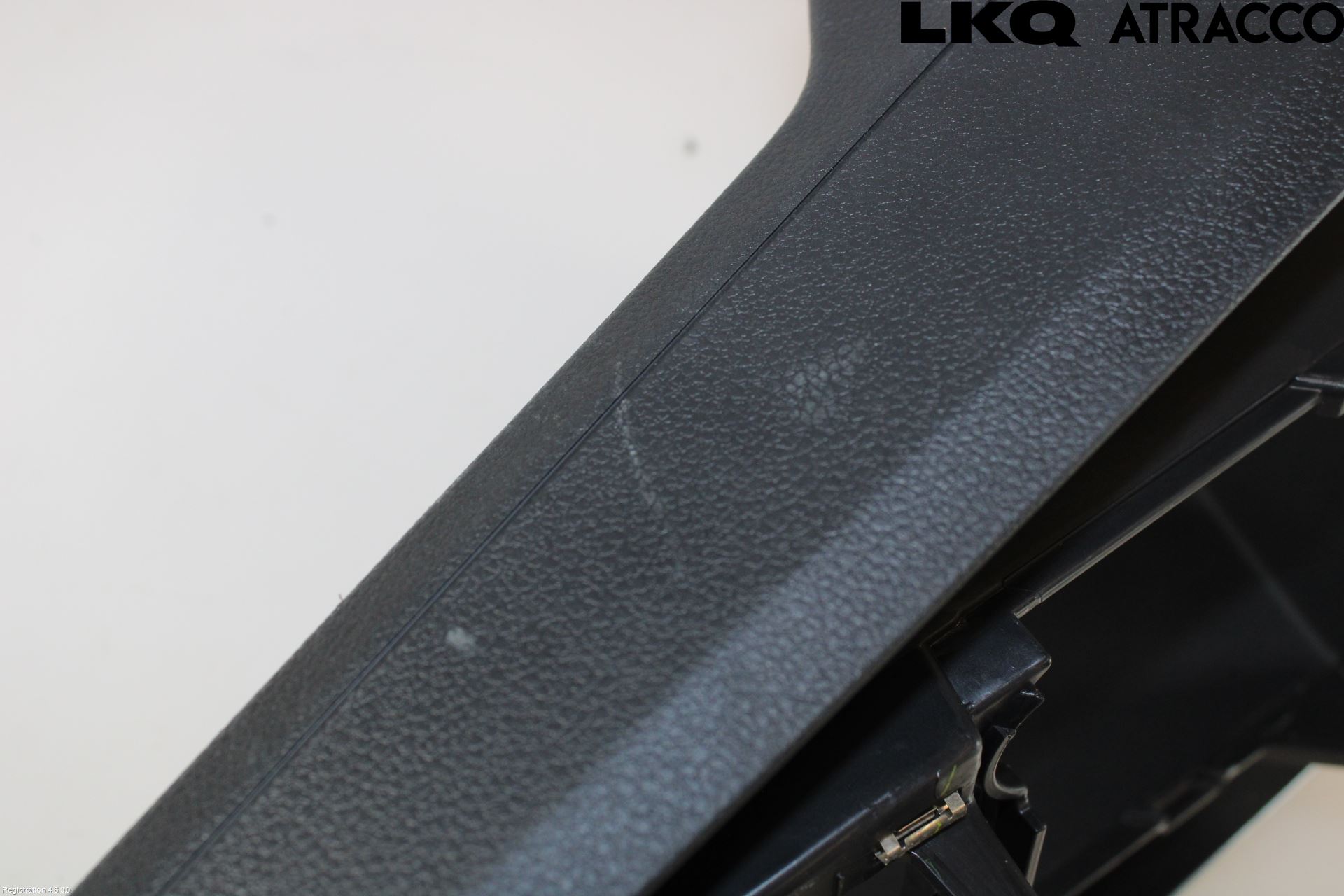 Volkswagen VW CADDY 21- Instrumentkonsoll Mitt