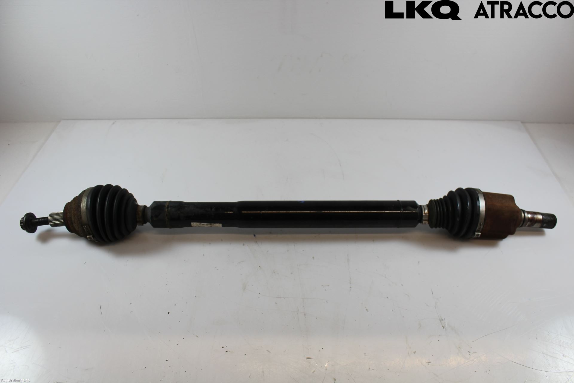 Volkswagen VW PASSAT 15-19 Drivaxel Fram Höger