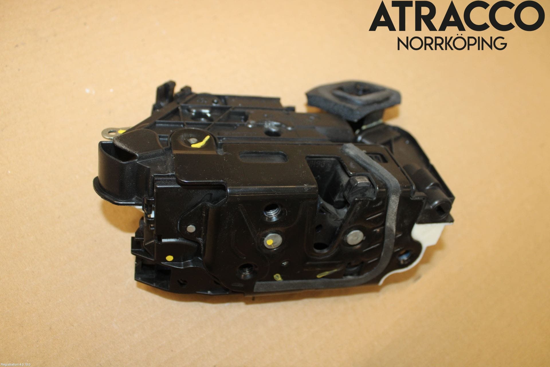 Skoda FABIA 15-21 Låskista-Dörrlås