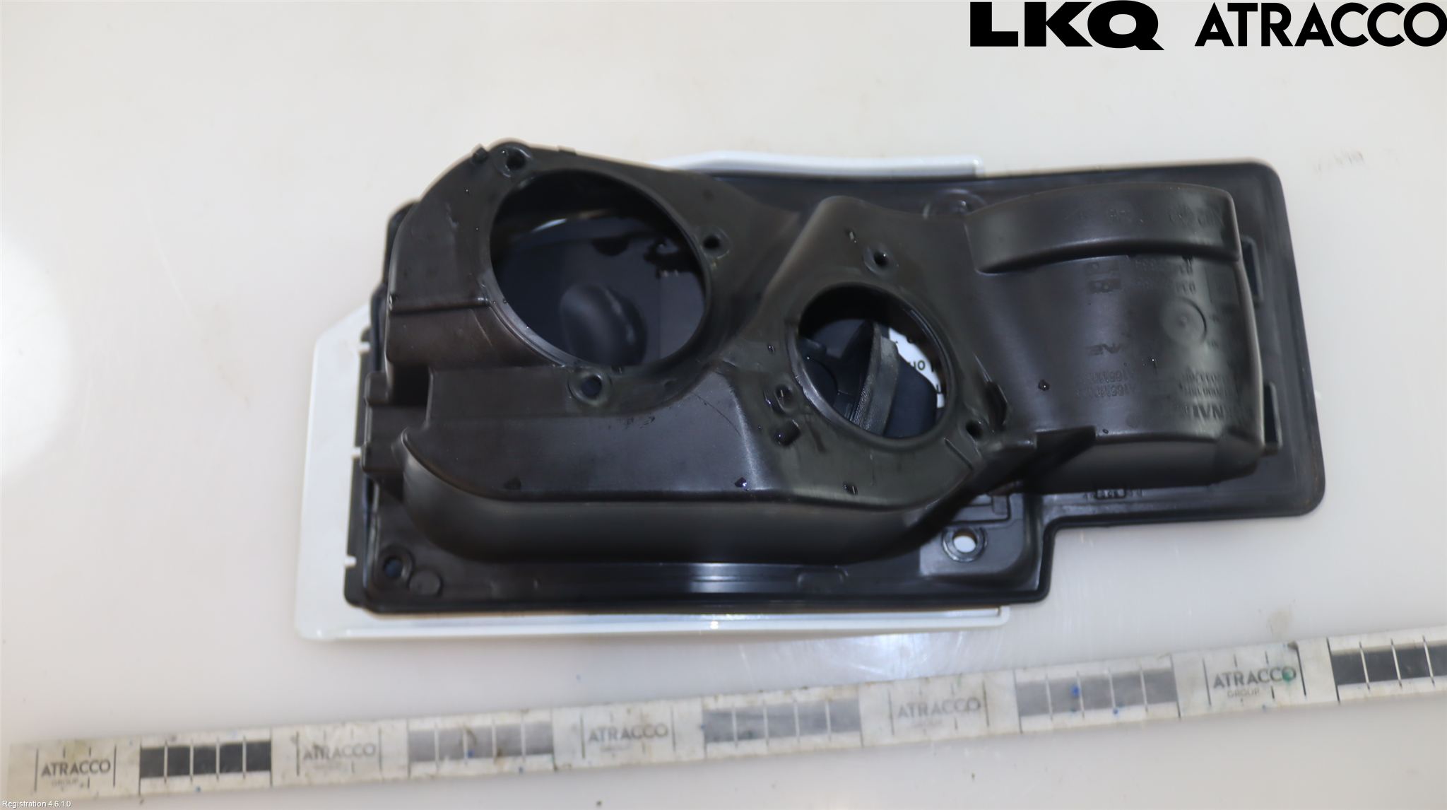 Renault TRAFIC/E-TECH 15- Tanklucka