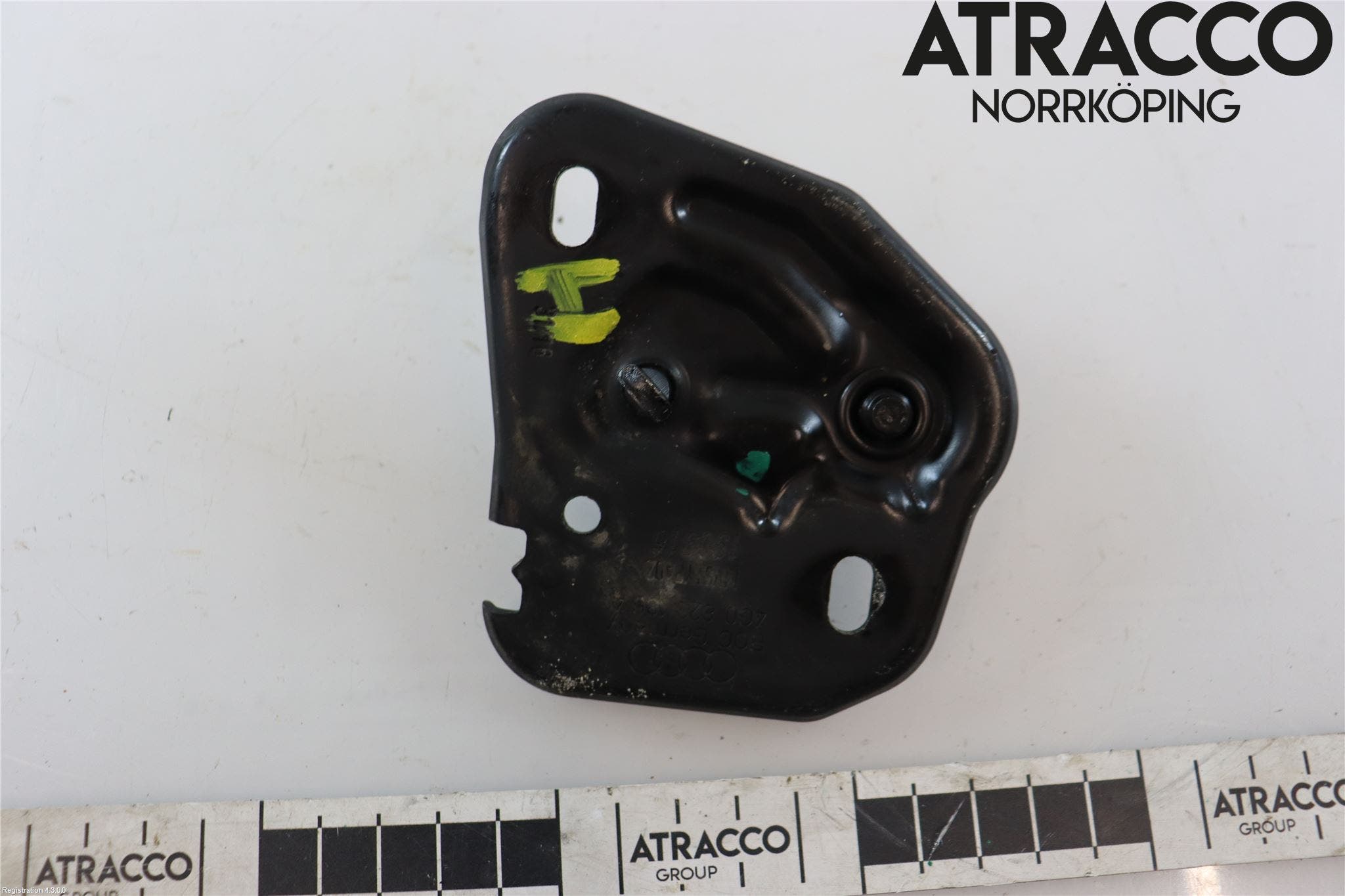 Audi A6/S6 4G 11-18 Huvlås