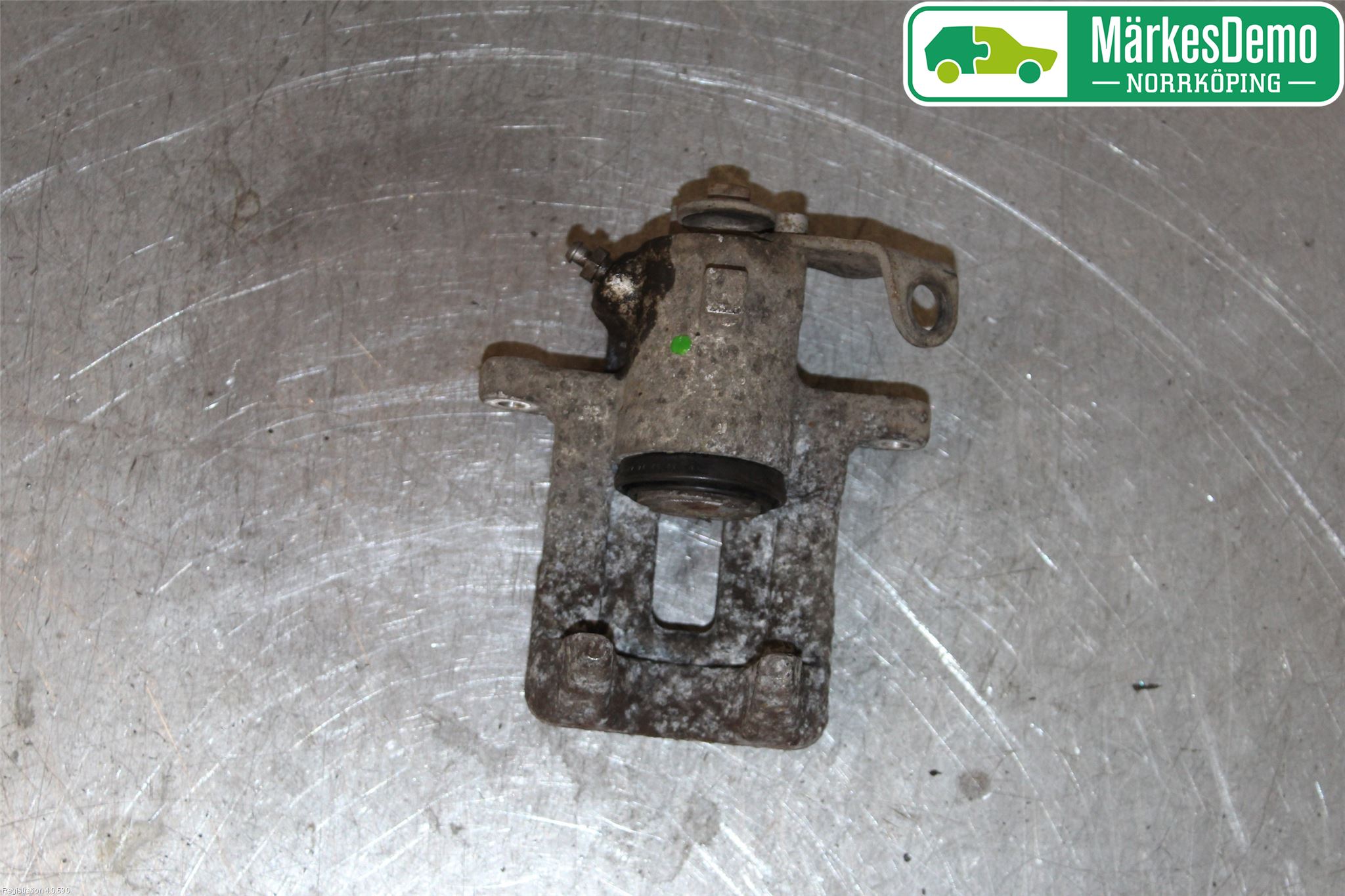 Skoda FABIA 07-14 Bromsok Bak Höger