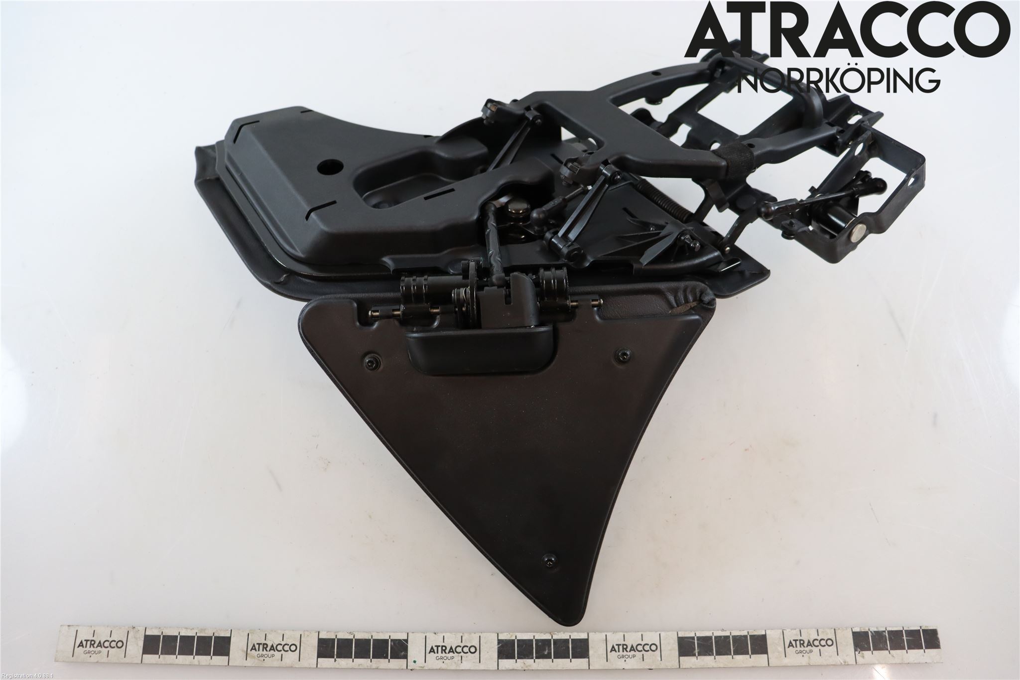 Jaguar F-TYPE Bakluckegångjärn Hö