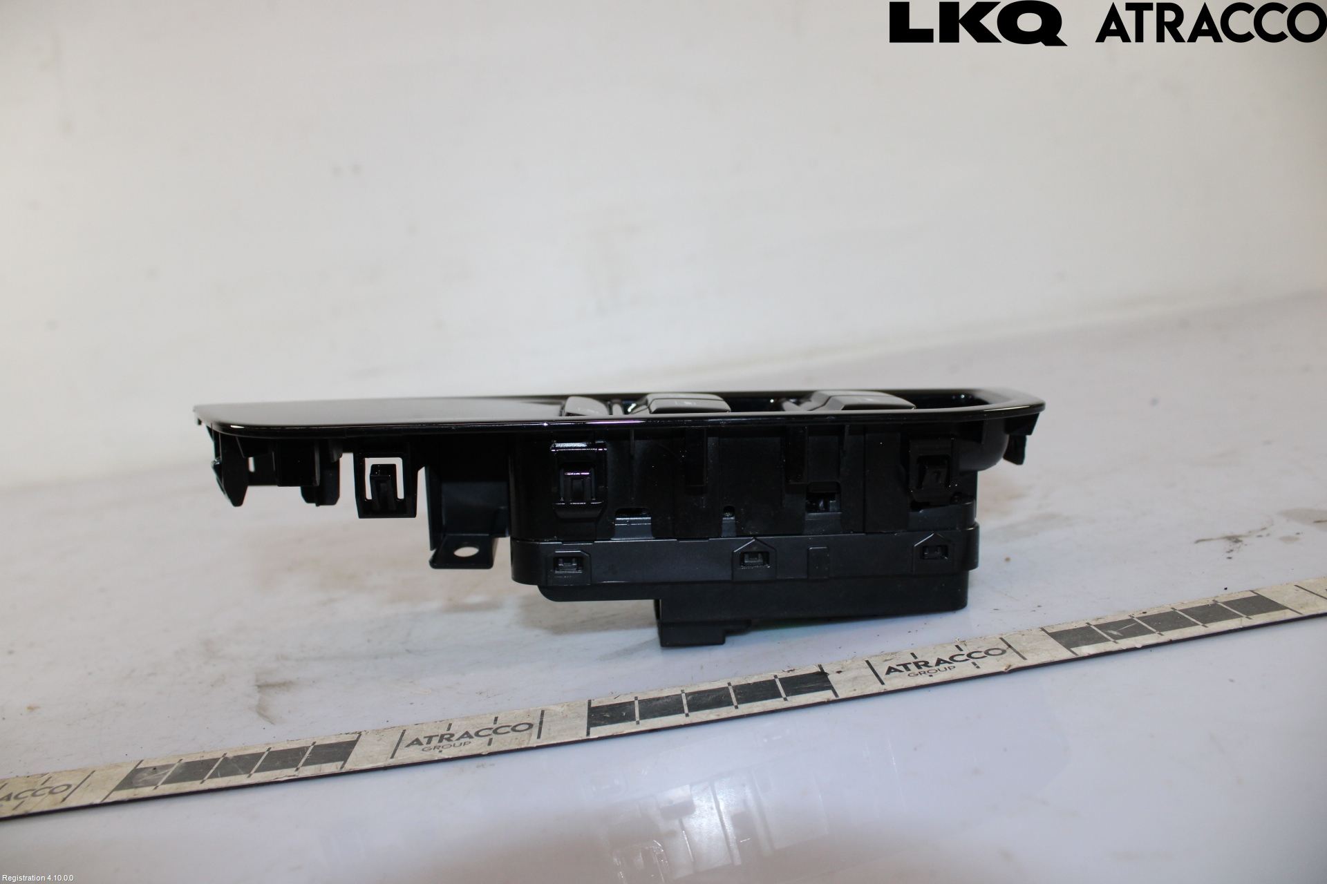 MG 4 23- Strömställare Elhiss