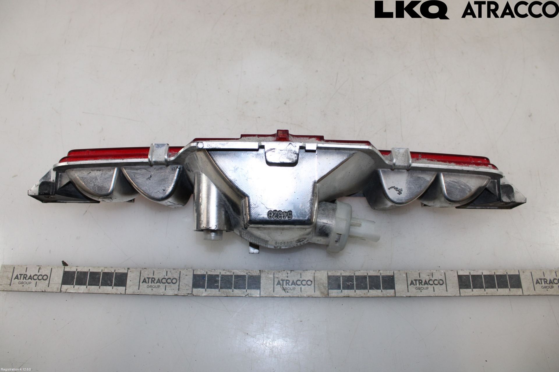 Opel MOKKA 21- Bromsljus Bakruta