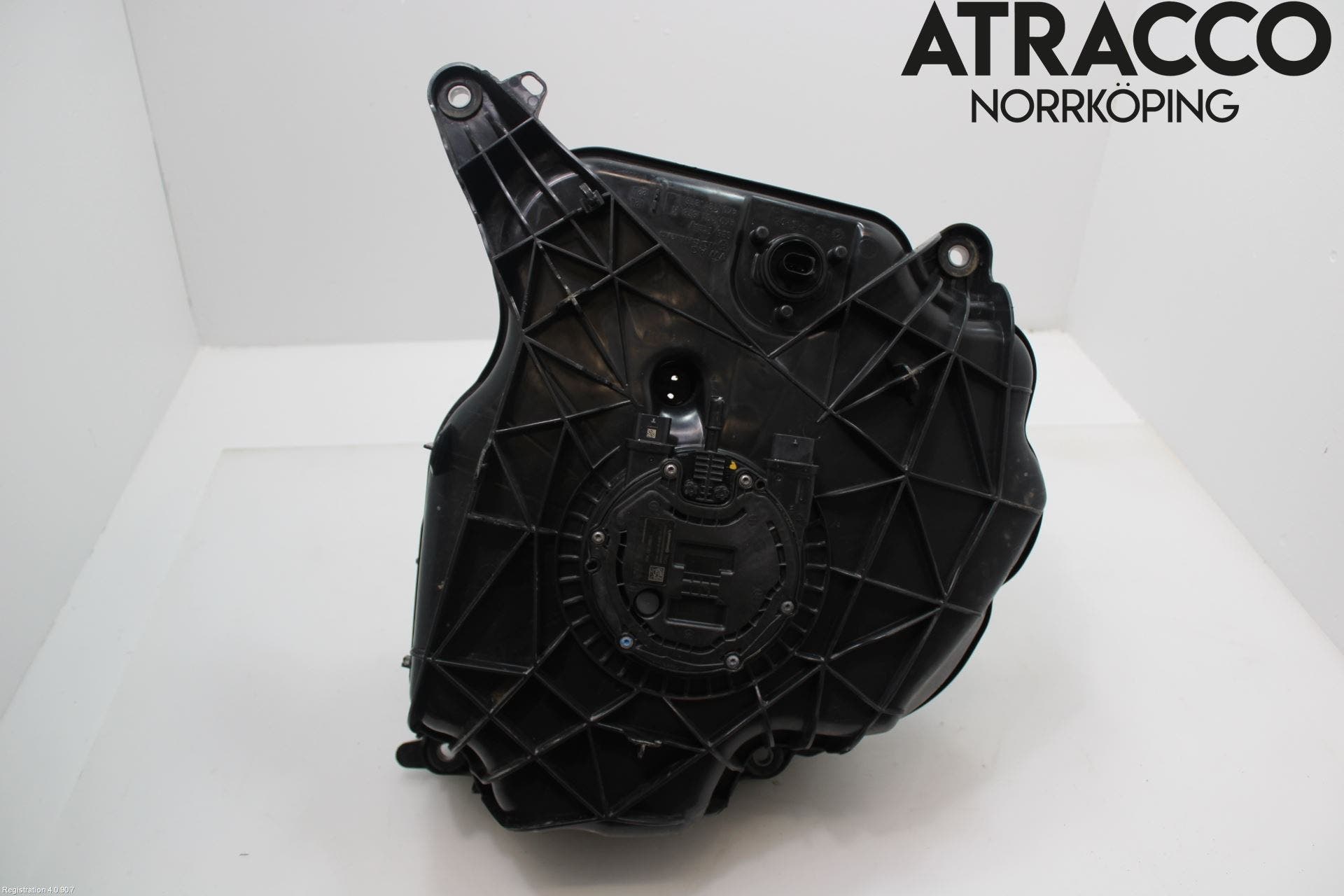 Audi A6 F2/C8 19- Adblue Tank