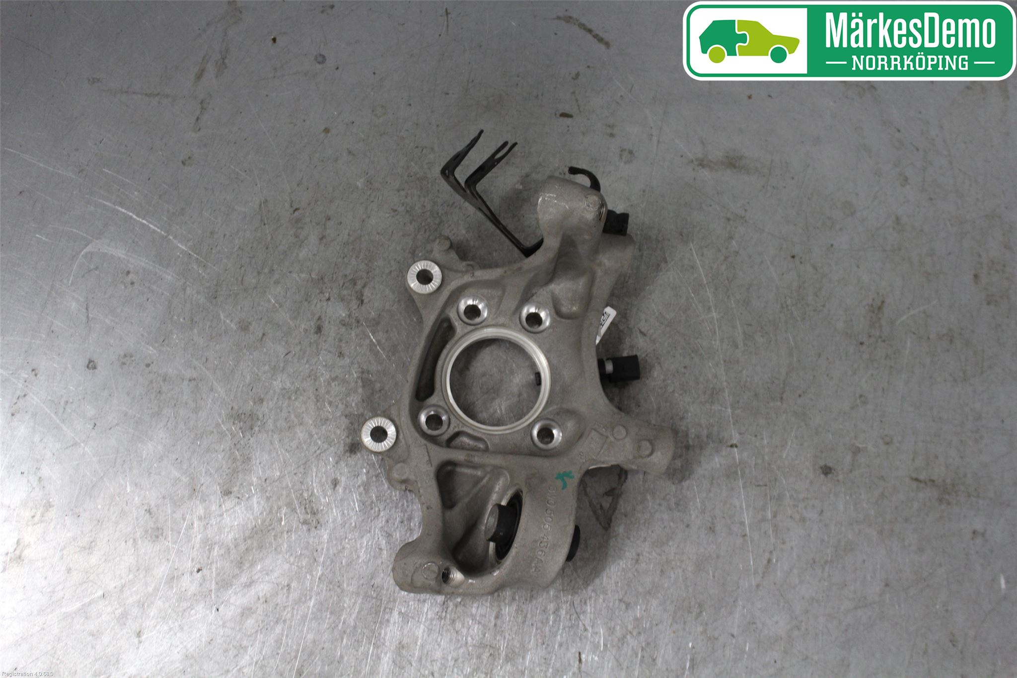 Audi A4/S4 B9 20- Hjullagerhus-Spindel Hö B