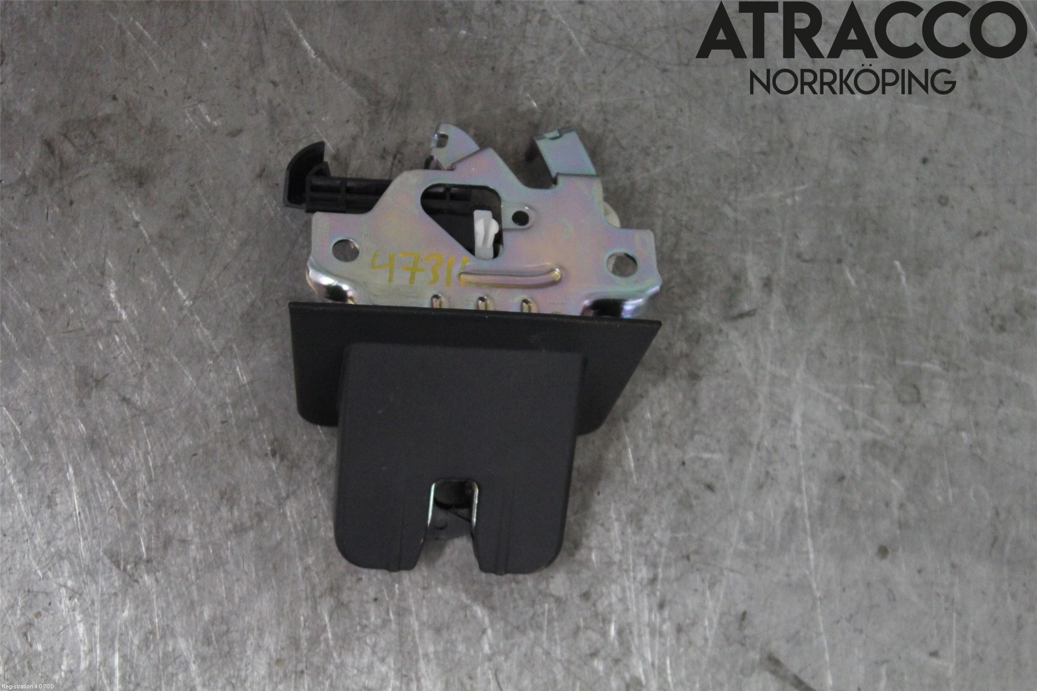 Audi Q2/SQ2 17- Låskista Baklucka