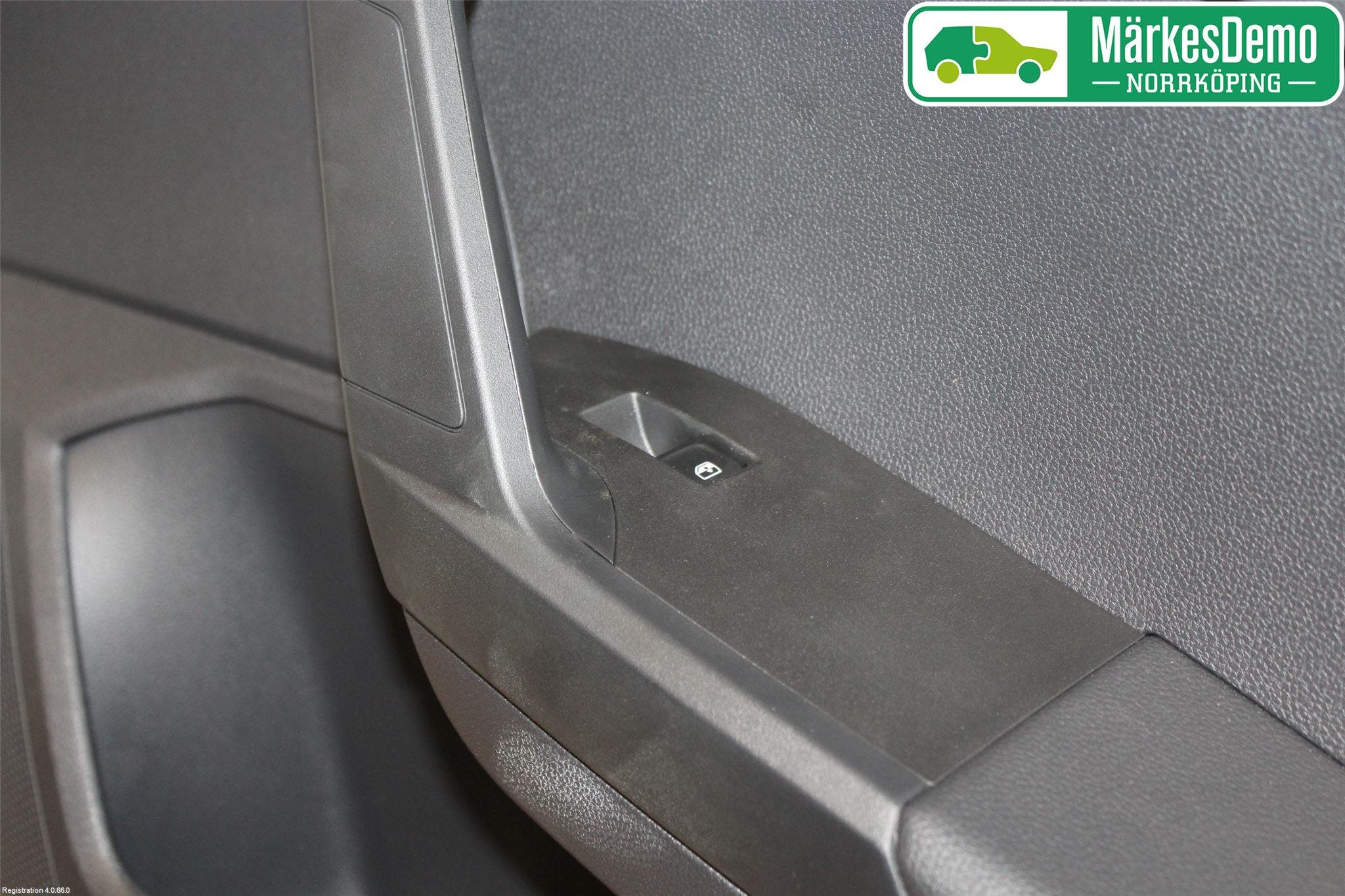 Seat ARONA Dörrklädsel Hö