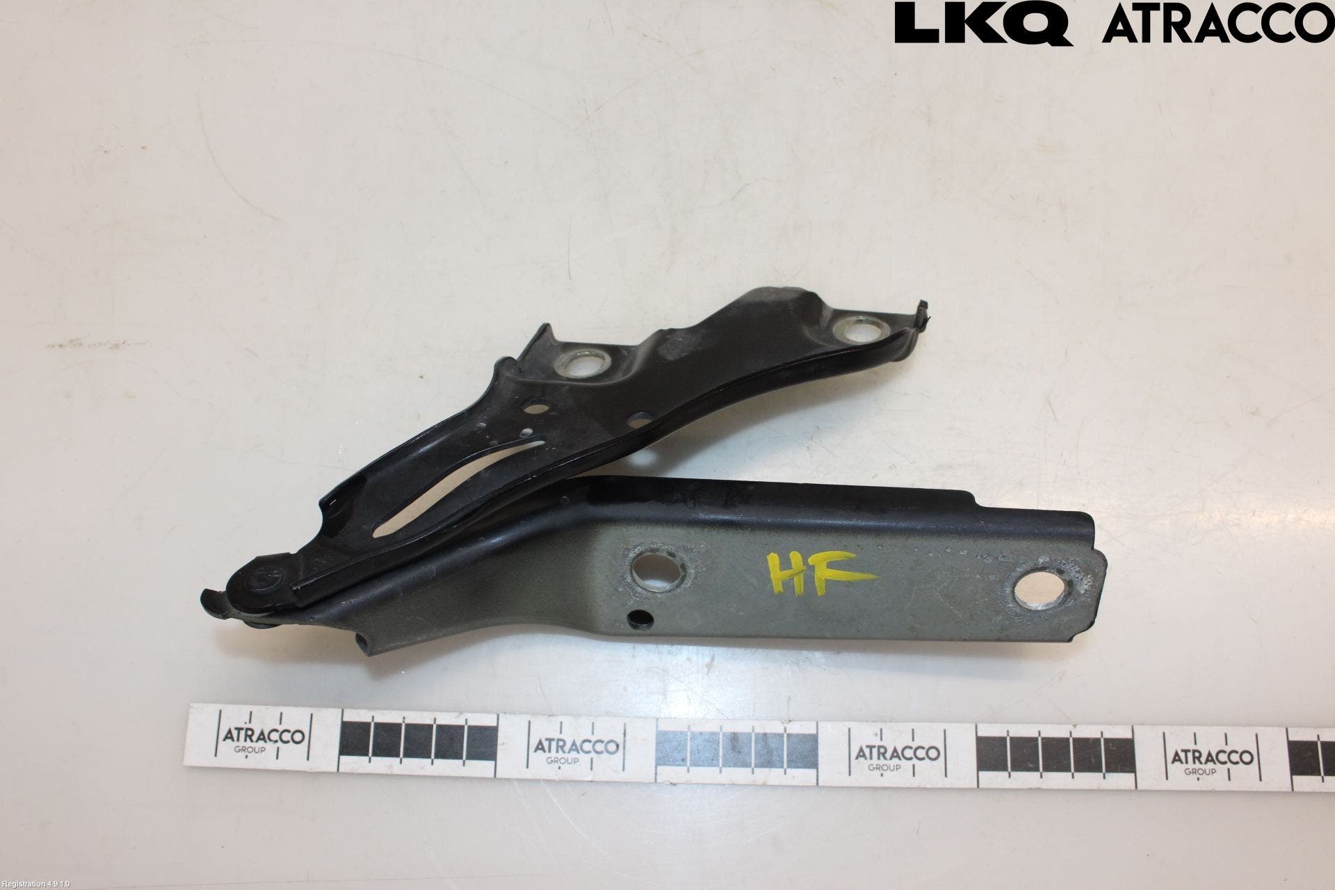 Volkswagen VW PASSAT 15-19 Huvgångjärn