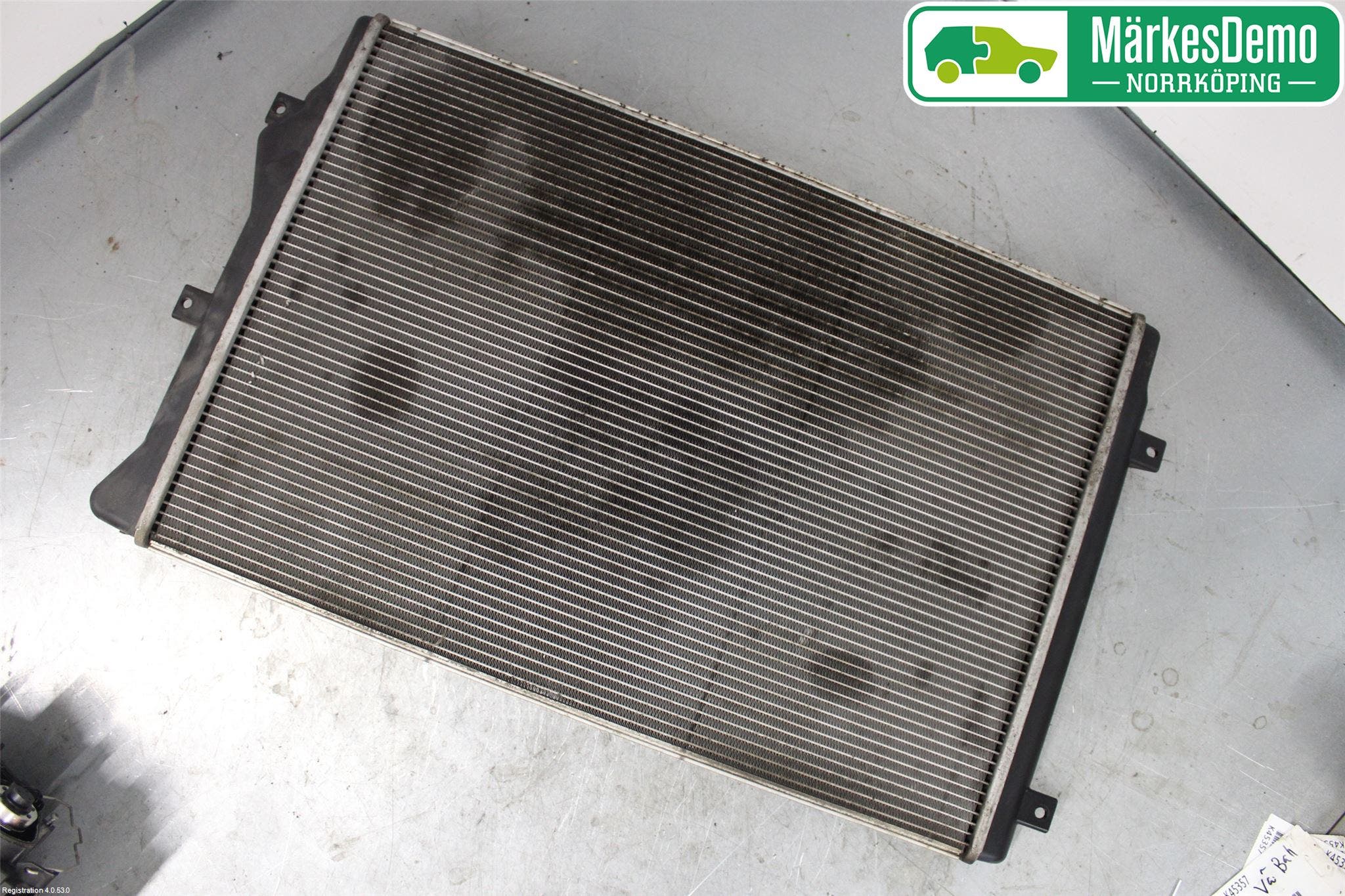 Volkswagen VW PASSAT 05-11 Kylare Aut