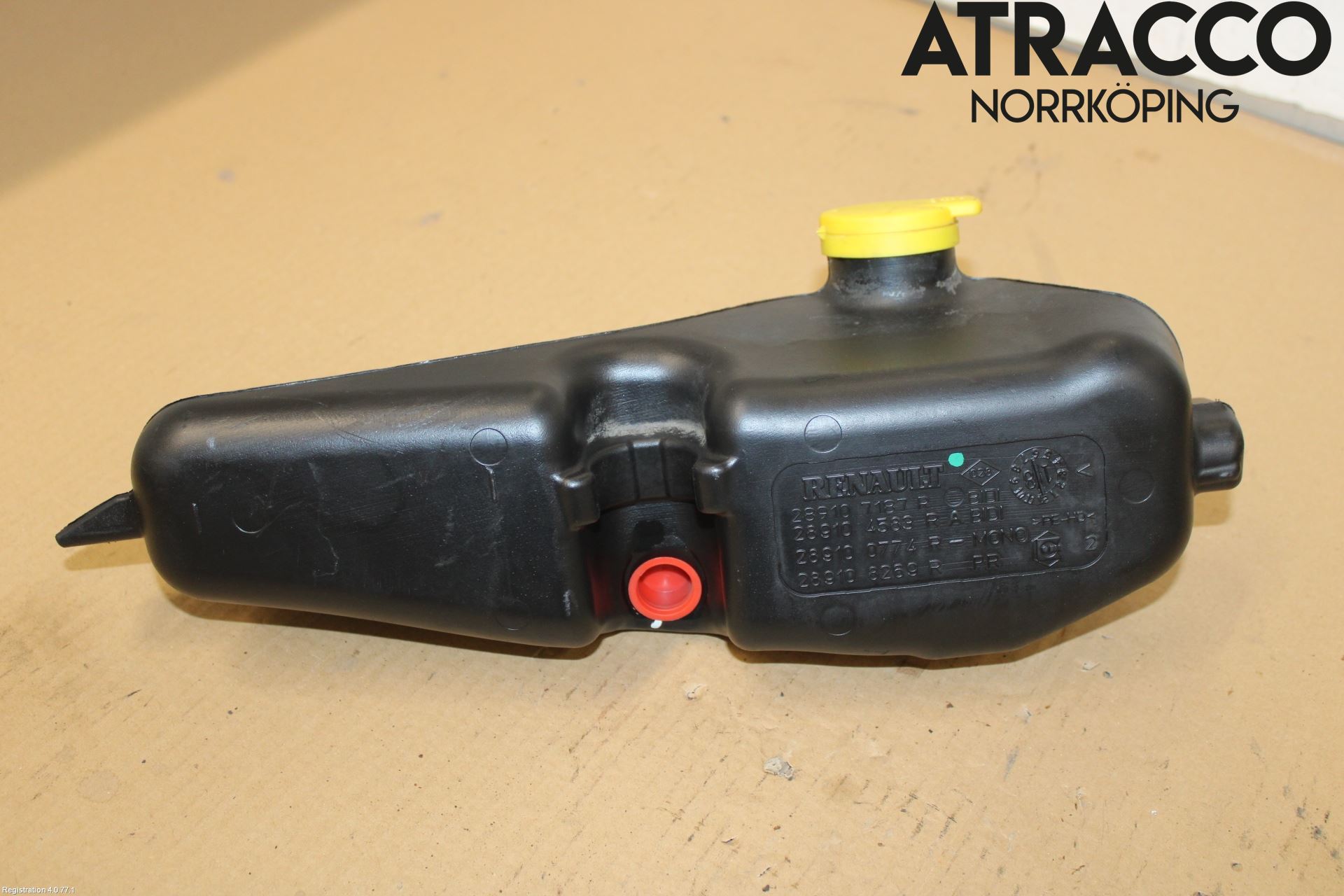 Dacia SANDERO/STEPWAY 13-20 Spolartank Vindruta