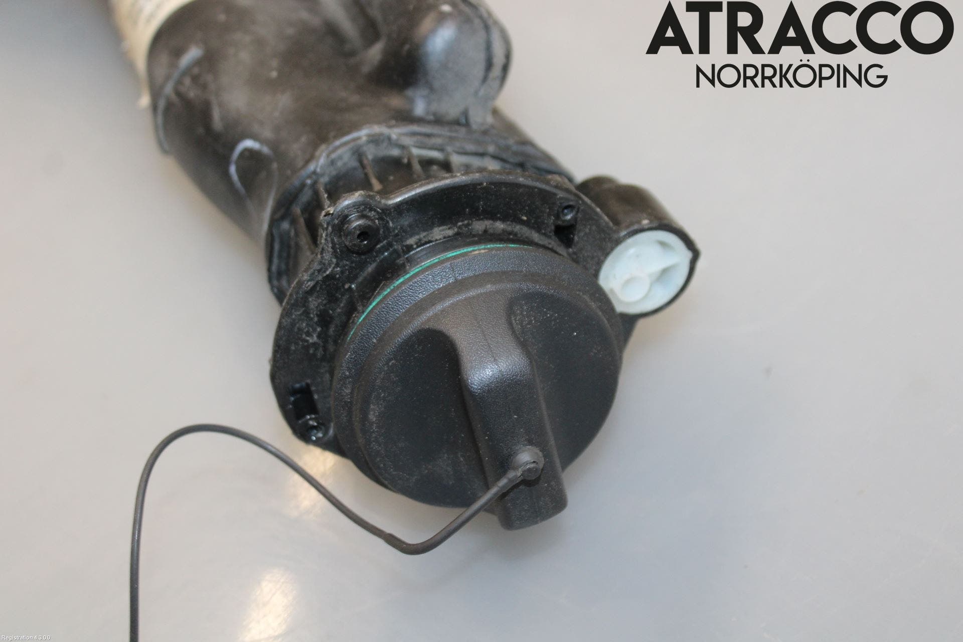 Opel VIVARO 01-14 Bränslepåfyllnrör-Slang