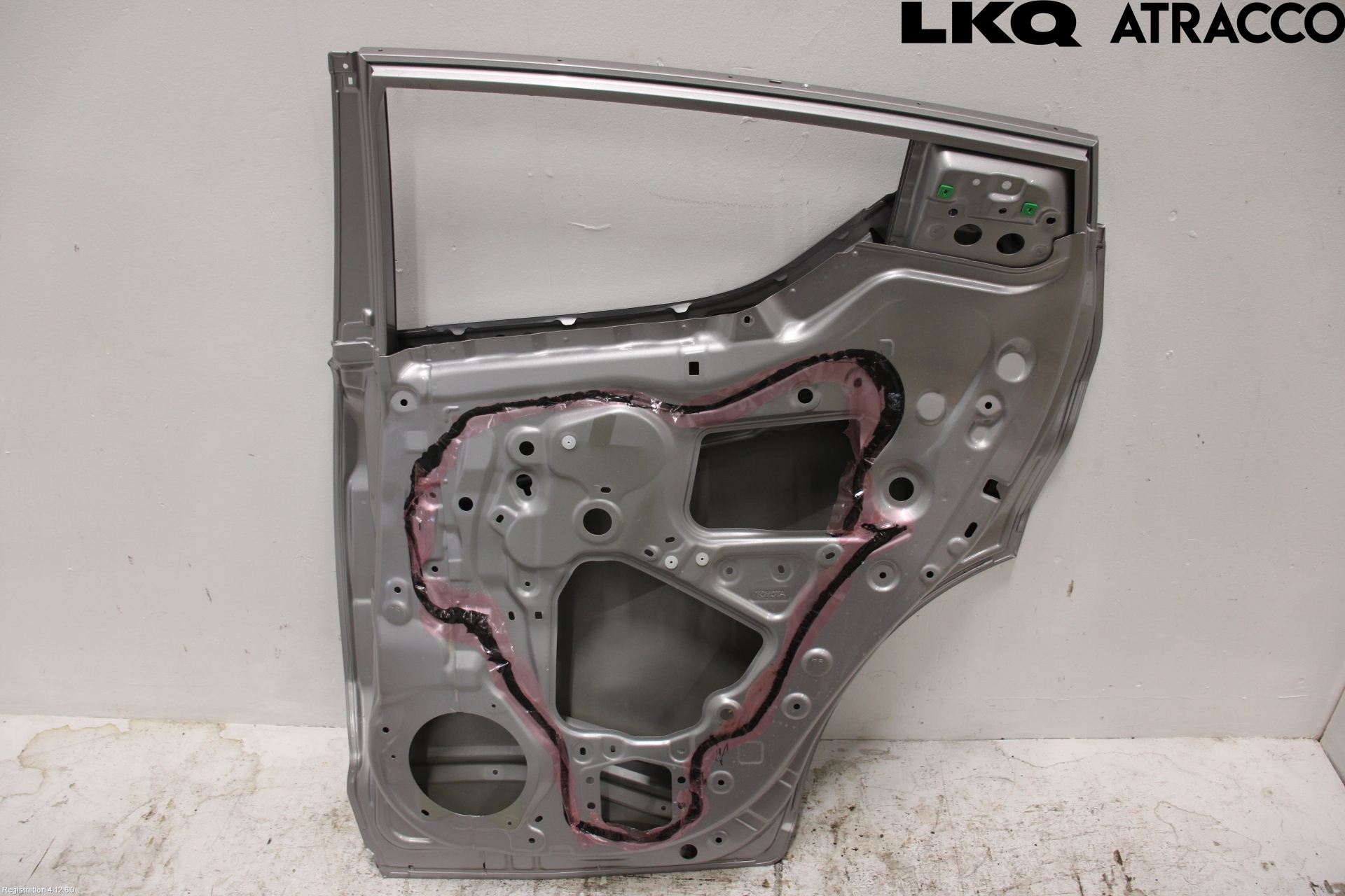 Toyota C-HR 16-23 Dörr Bak Höger