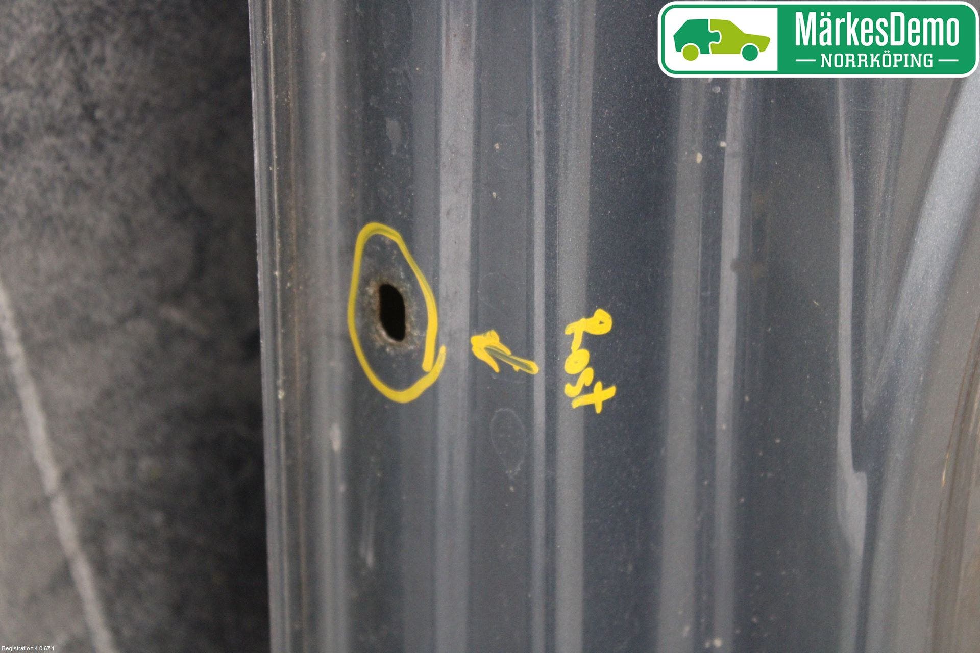 Seat LEON 06-12 Dörr Bak Vänster