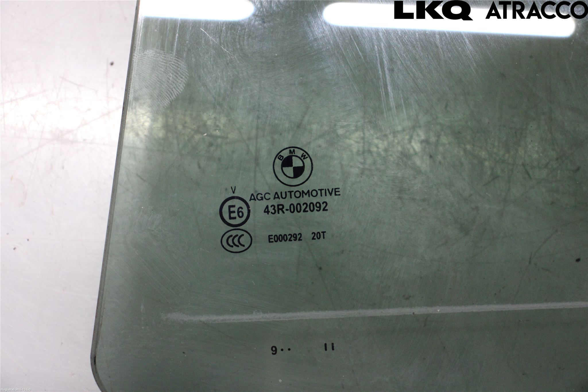 BMW 5 F10/F11/F18 09-17 Dörruta Bak Vänster
