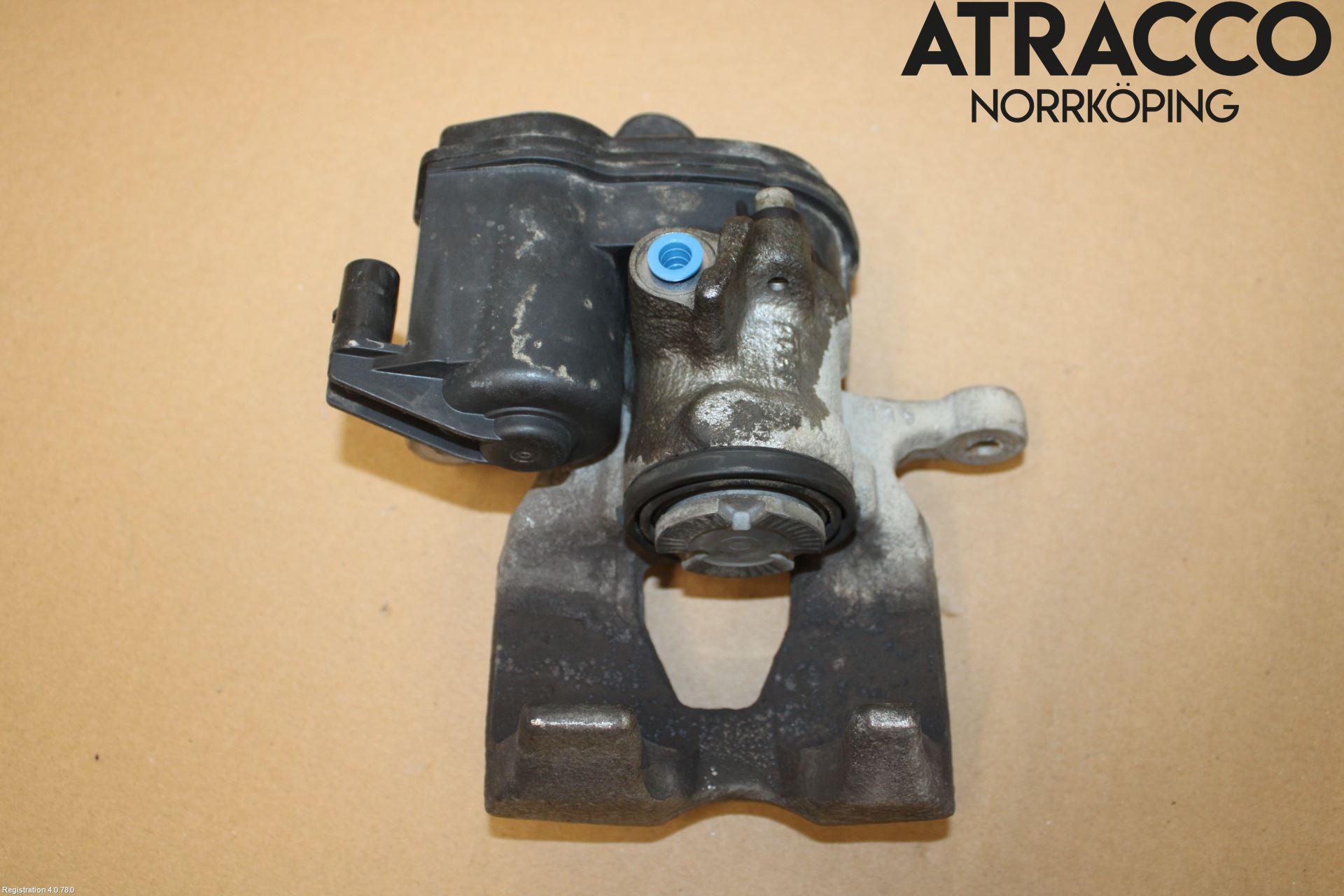 Audi A6 F2/C8 19- Bromsok Bak Vänster