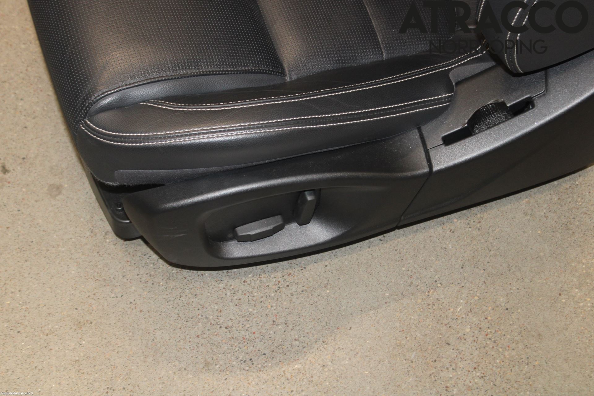 Jaguar I-PACE 18- Inredning Stol Fram Vä