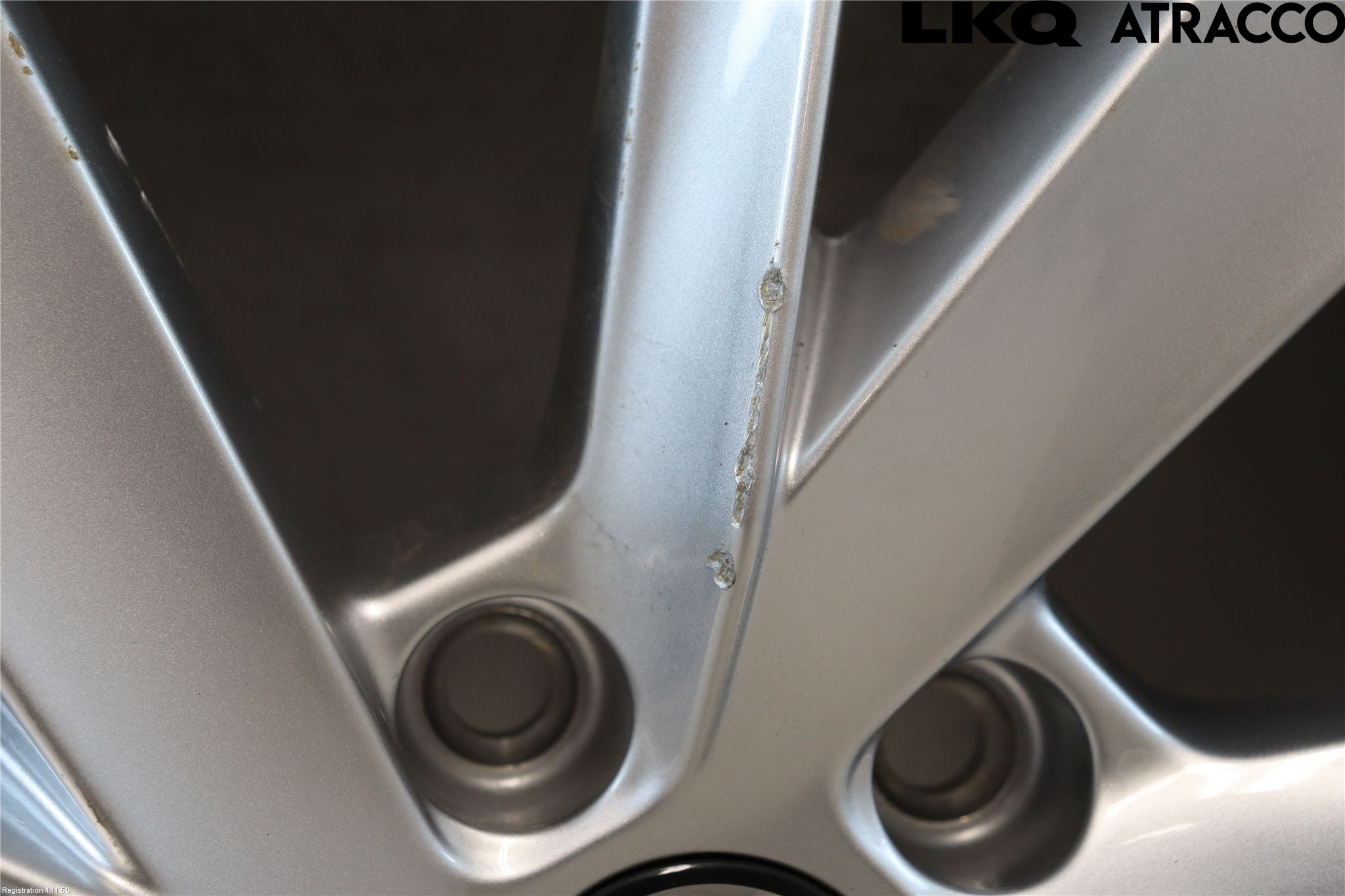 Volkswagen VW PASSAT 24- Fälg Aluminium