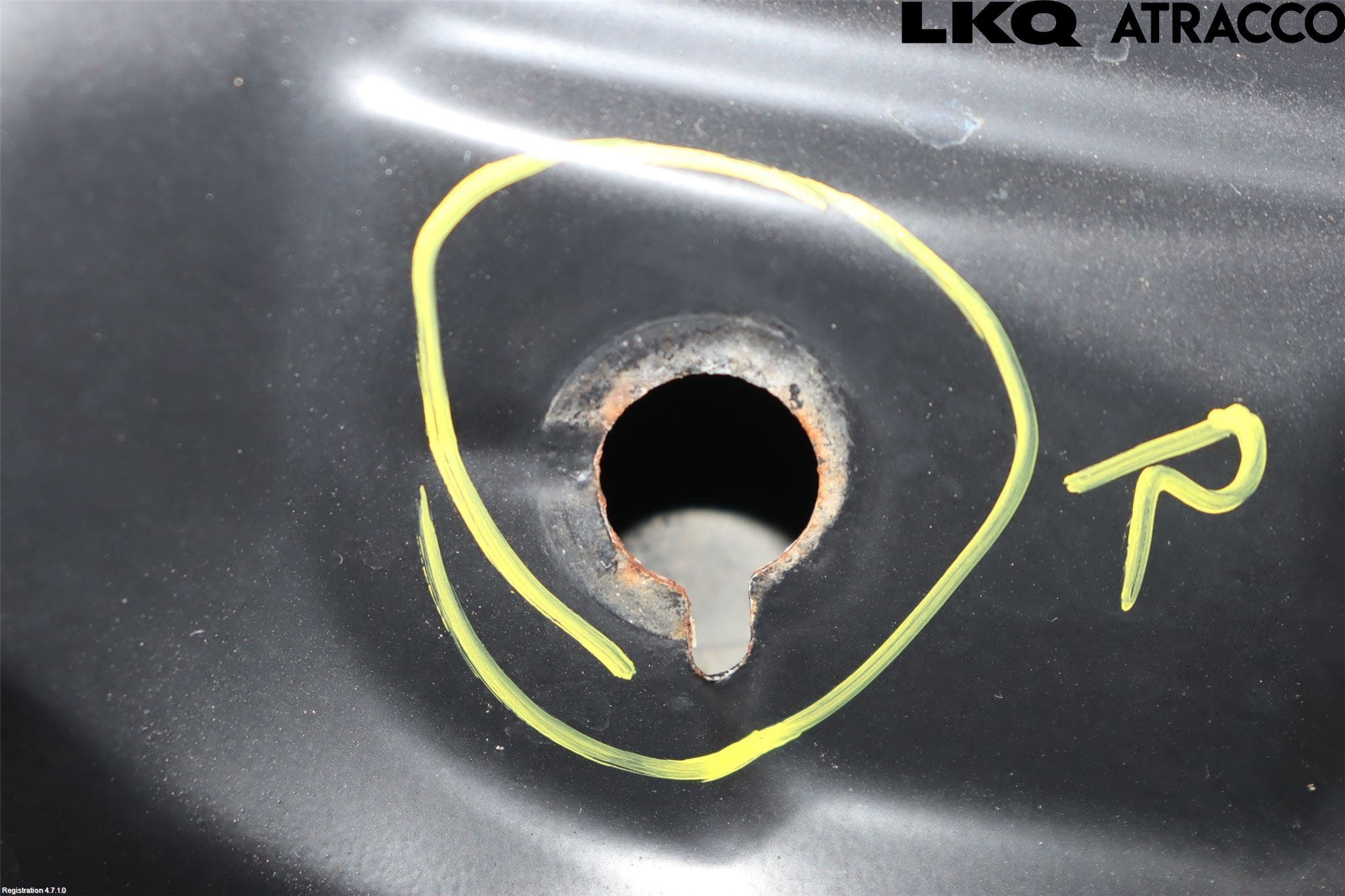 BMW 1 E87/81 5D/3D 03-11 Huv Fram