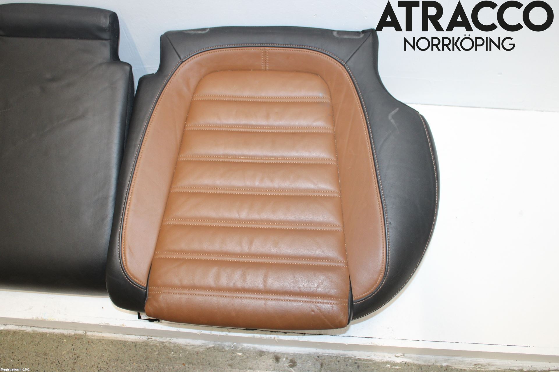 Volkswagen VW PASSAT 11-14 Inredning Baksäte