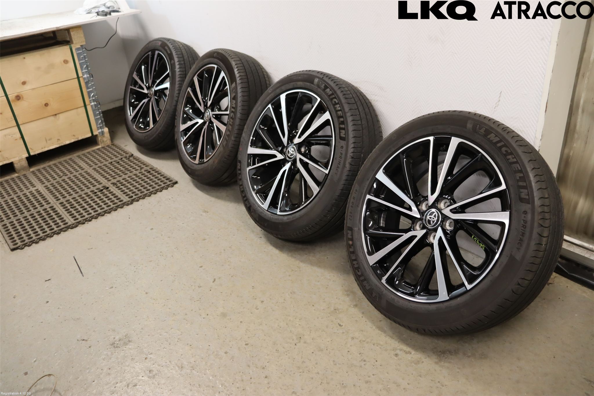 Toyota C-HR 24- Sommardäck Alumfälg 4St