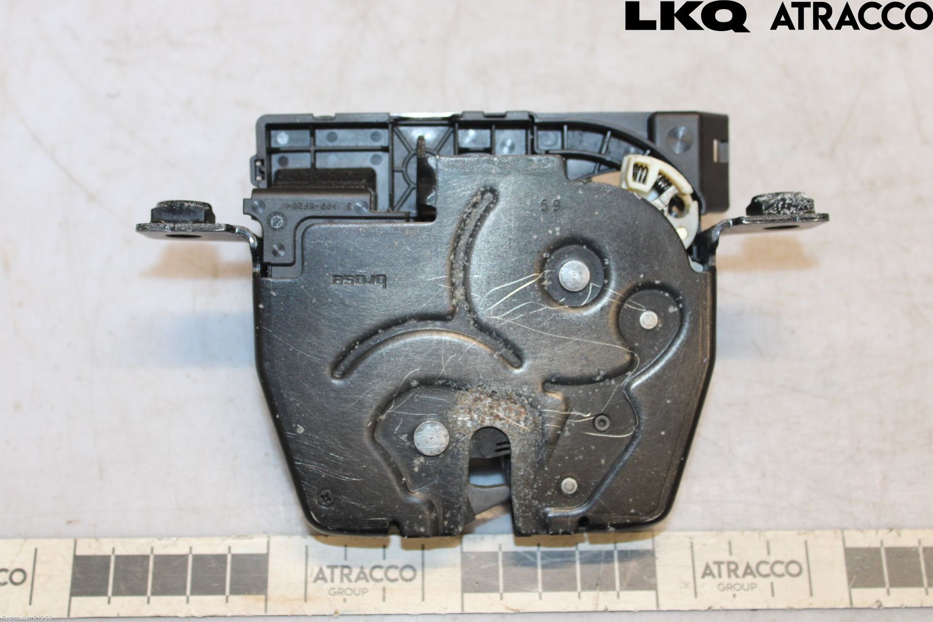 BMW 5 F10/F11/F18 09-17 Låskista Baklucka