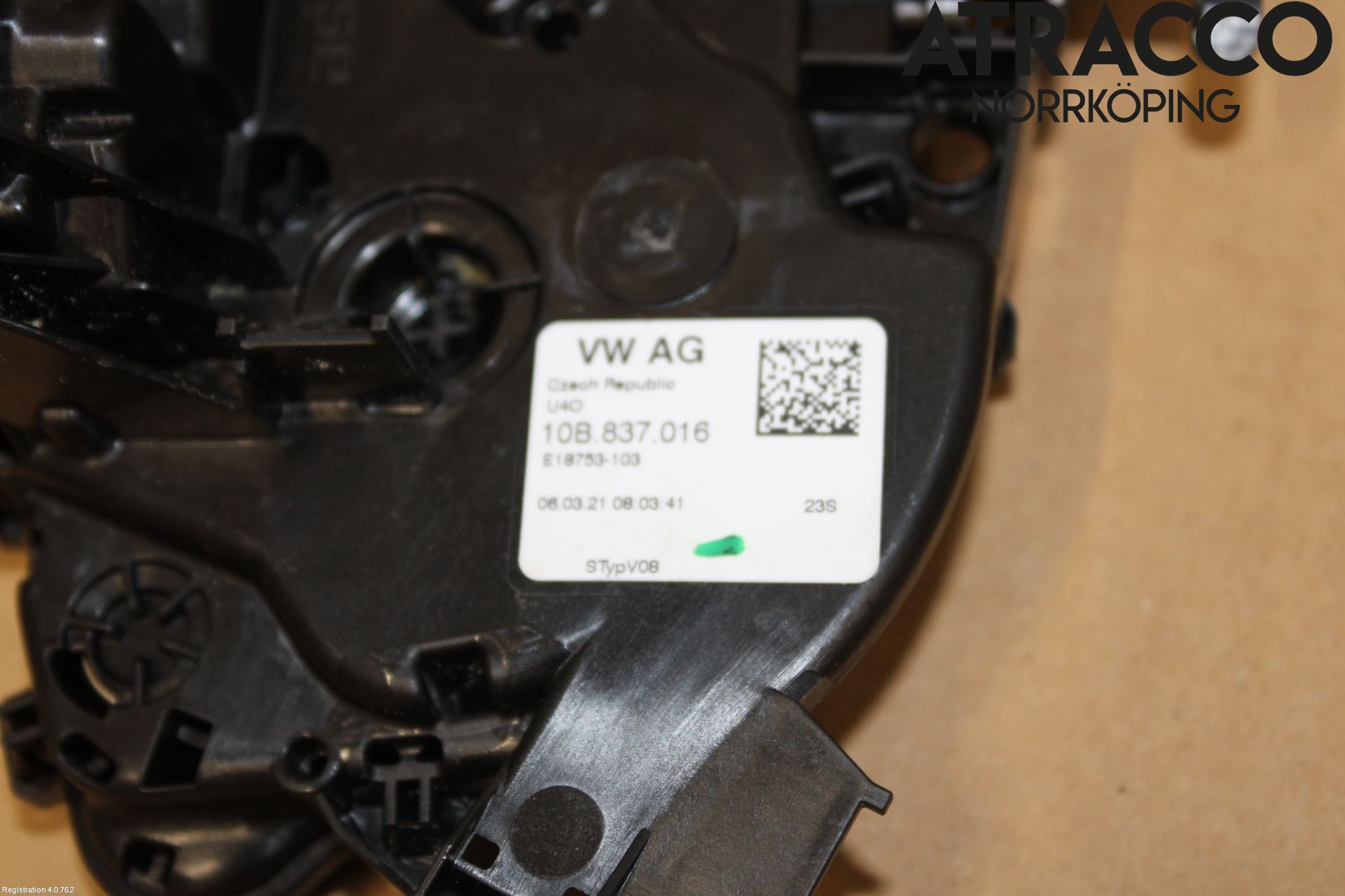 Volkswagen VW T-CROSS 19- Låskista-Dörrlås