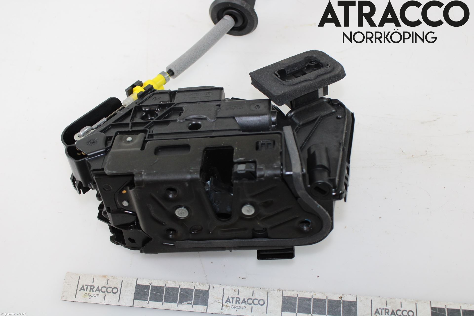 Audi A3/S3 8Y 21- Låskista-Dörrlås