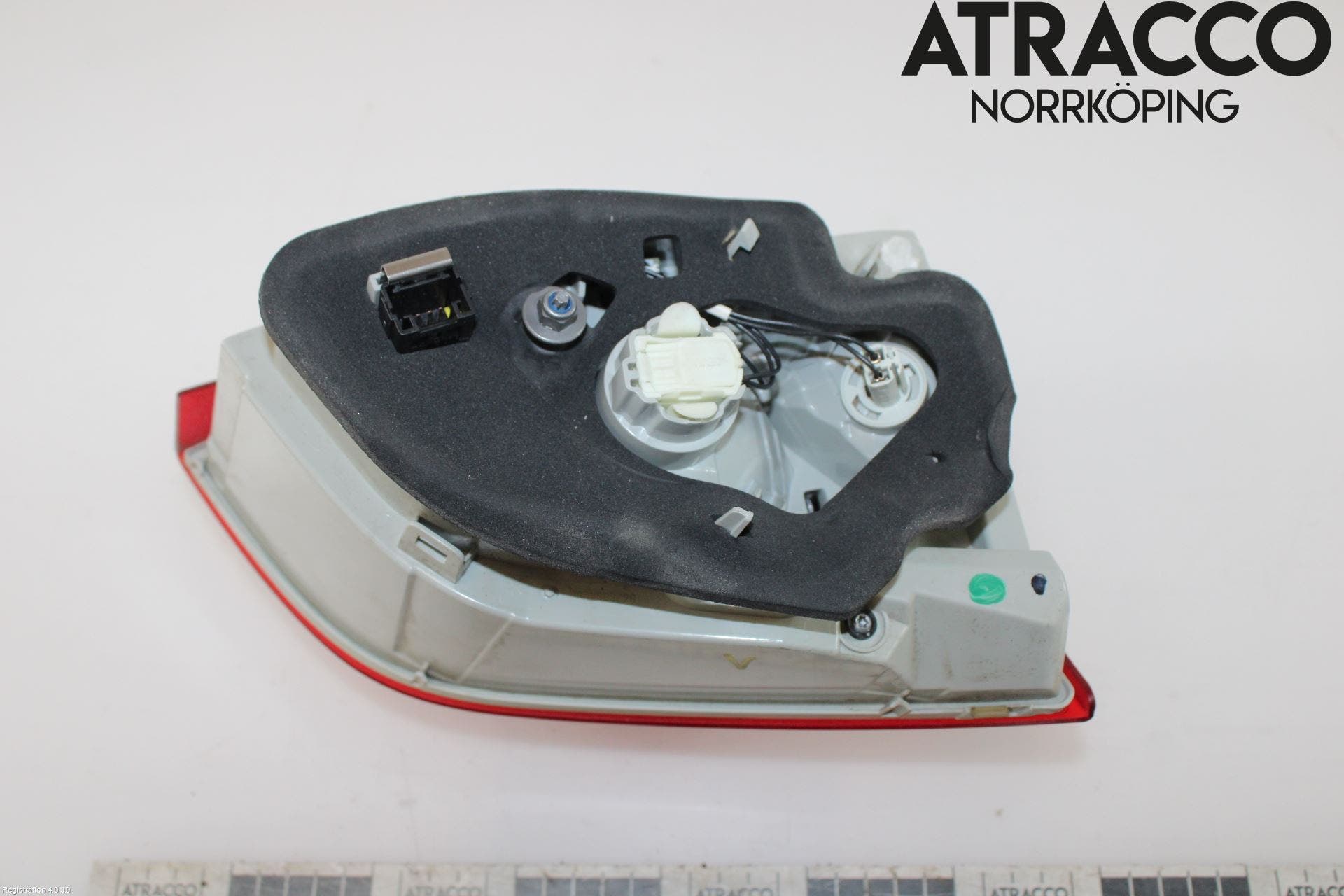 Peugeot 308 14-21 Bakljus Lucka Vä