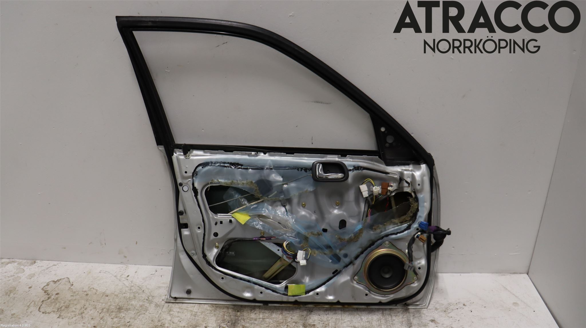 Toyota COROLLA 98-01 Dörr Fram Vänster