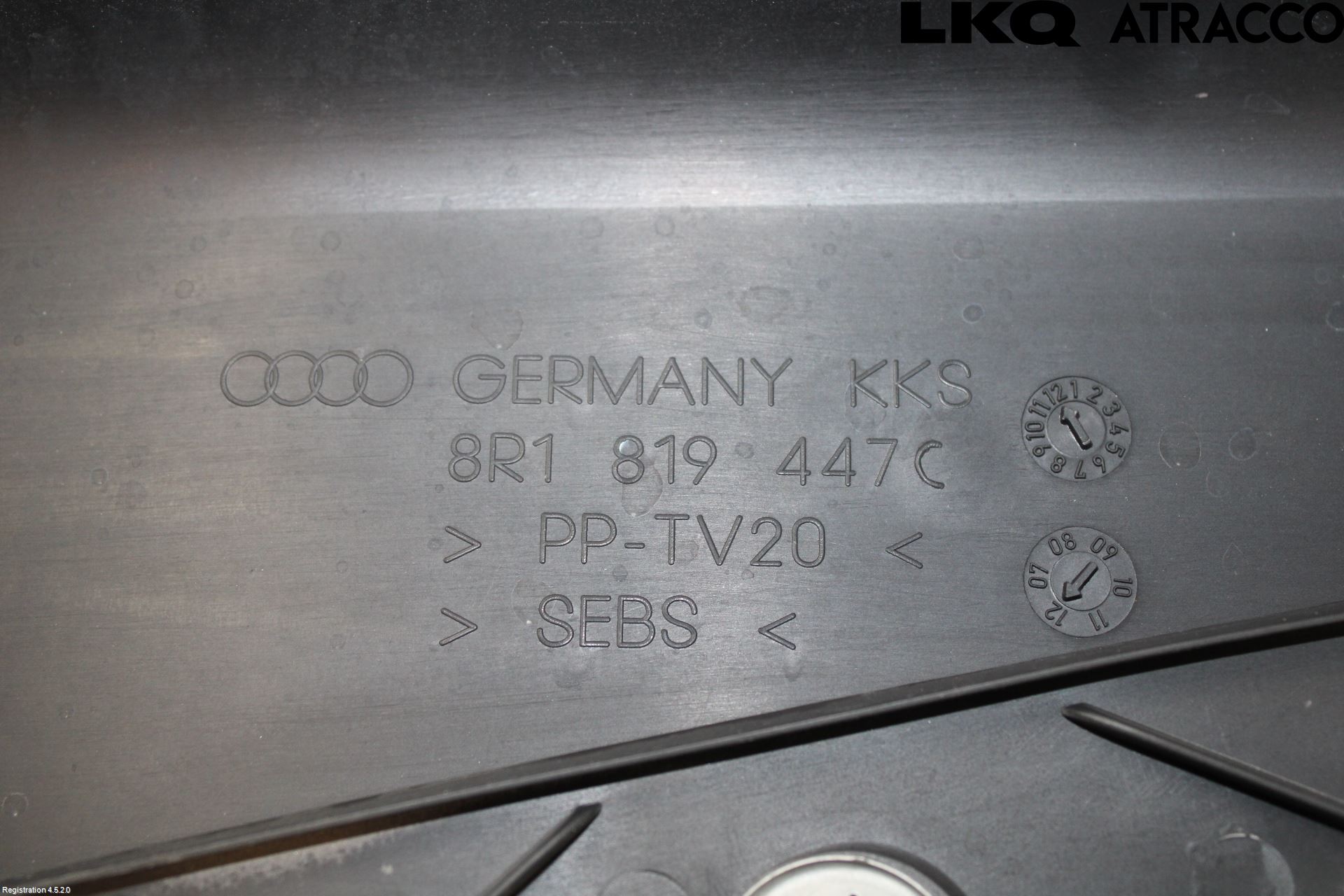 Audi Q5 09-16 Torpedplåt-Torpedplast