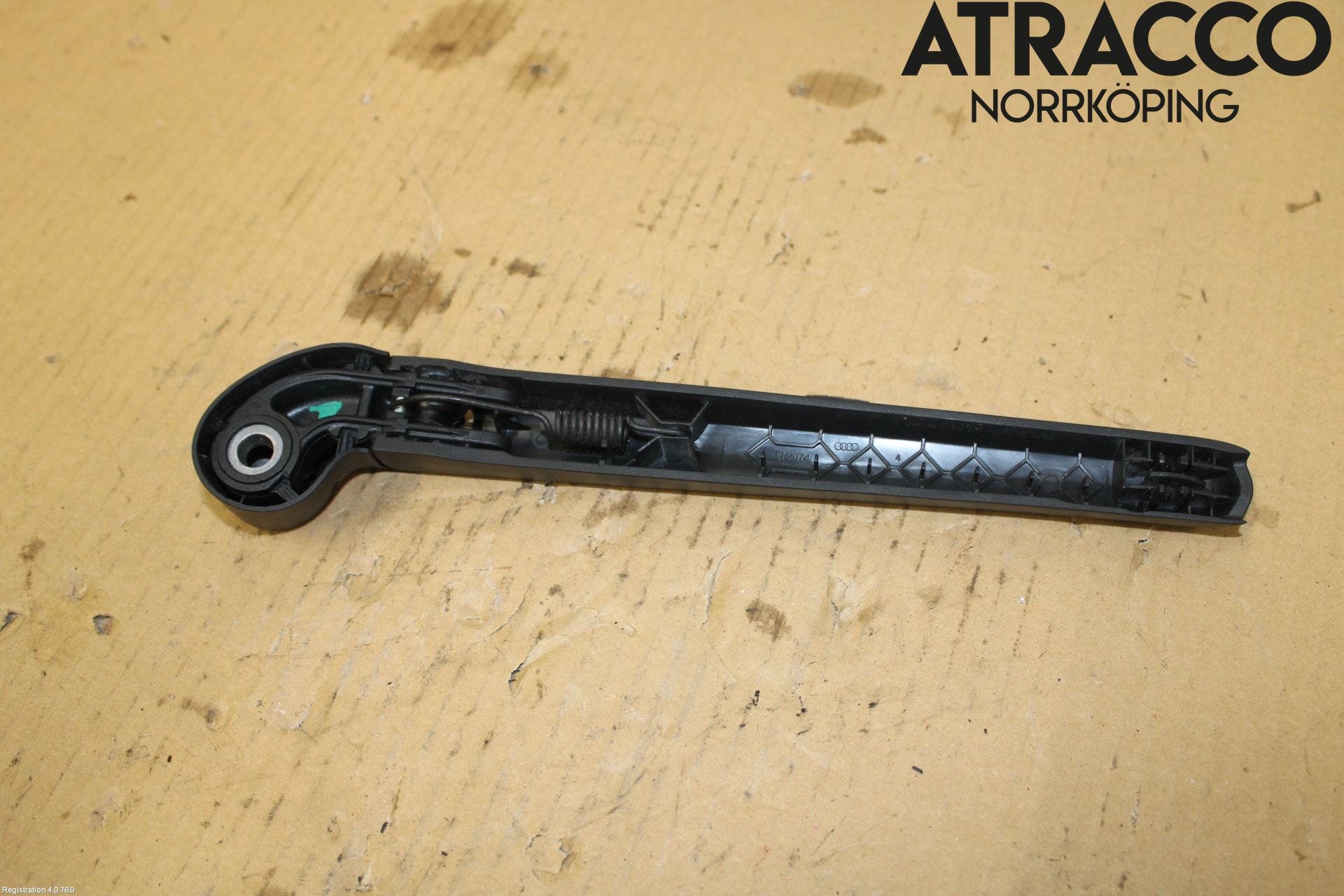 Audi A3/S3 8Y 21- Torkararm-Bakruta