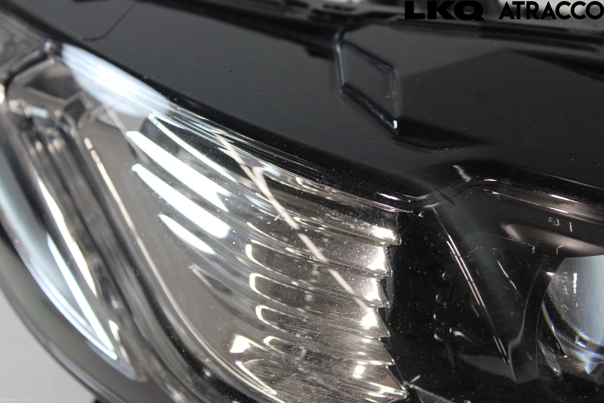 Ford MONDEO 15-22 Strålkastare Höger