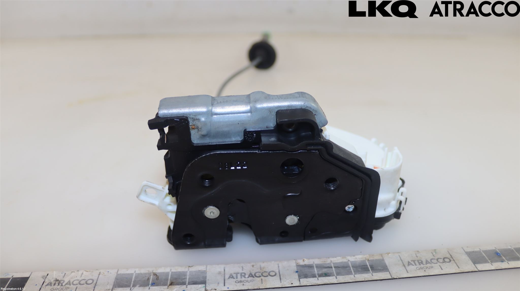 Audi A4/S4 B9 20- Låskista-Dörrlås