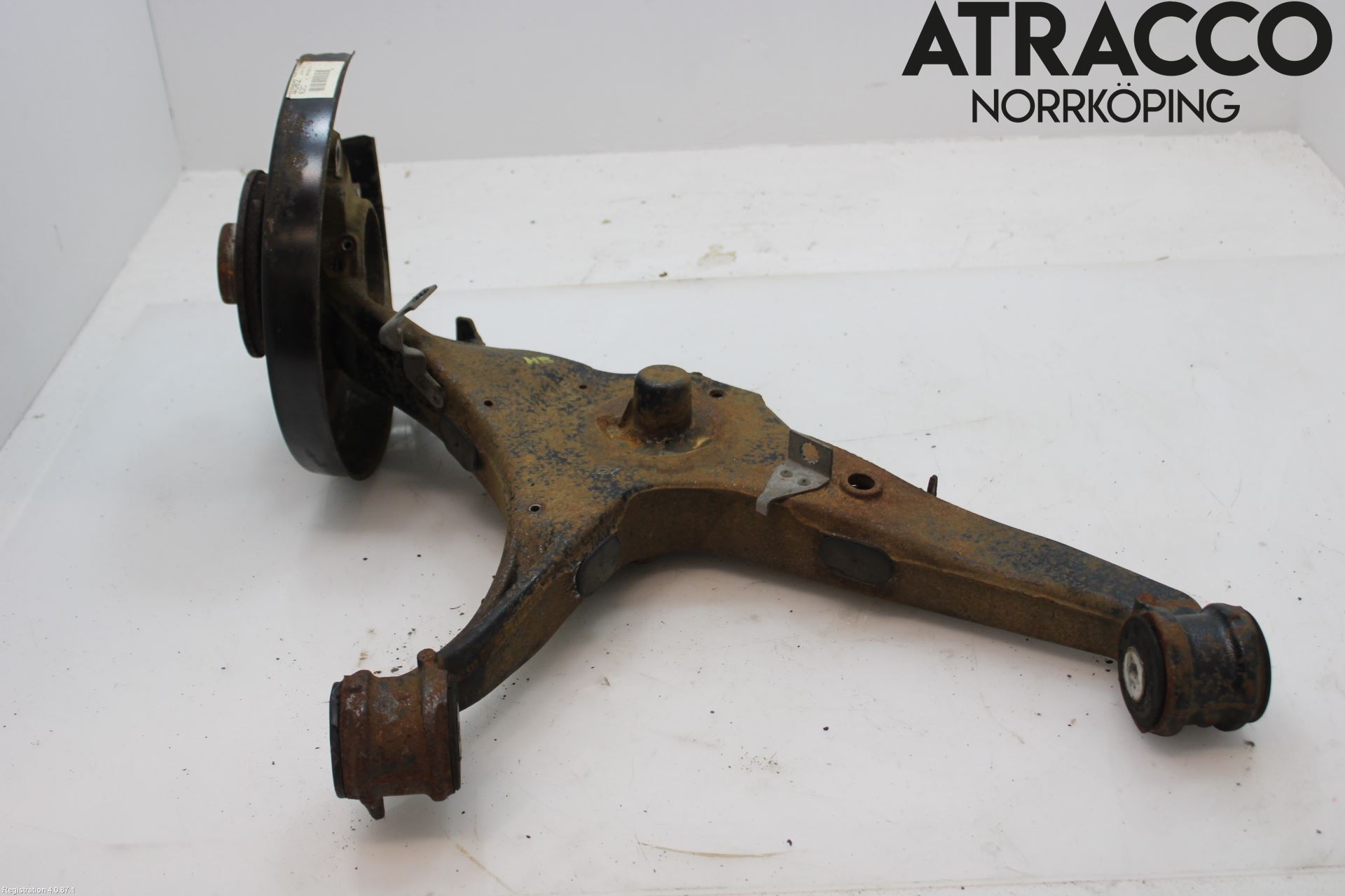 Volkswagen VW TRANSP/CARAVELLE (T6) 16-22 Bärarm Bak Höger