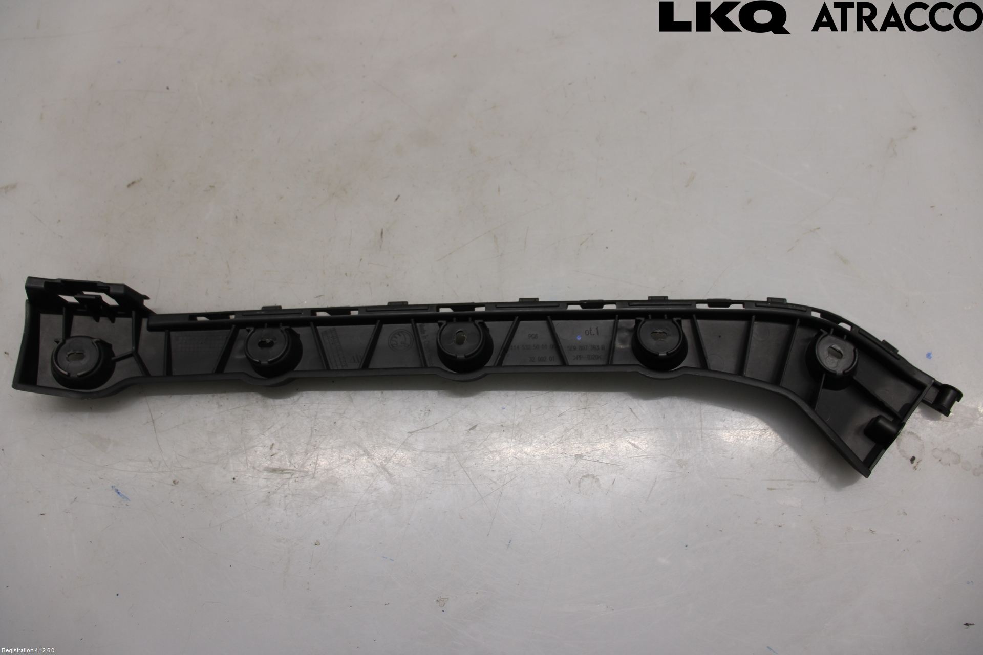 Skoda OCTAVIA (5E) 13-20 Stötfångarfäste Bak Vä