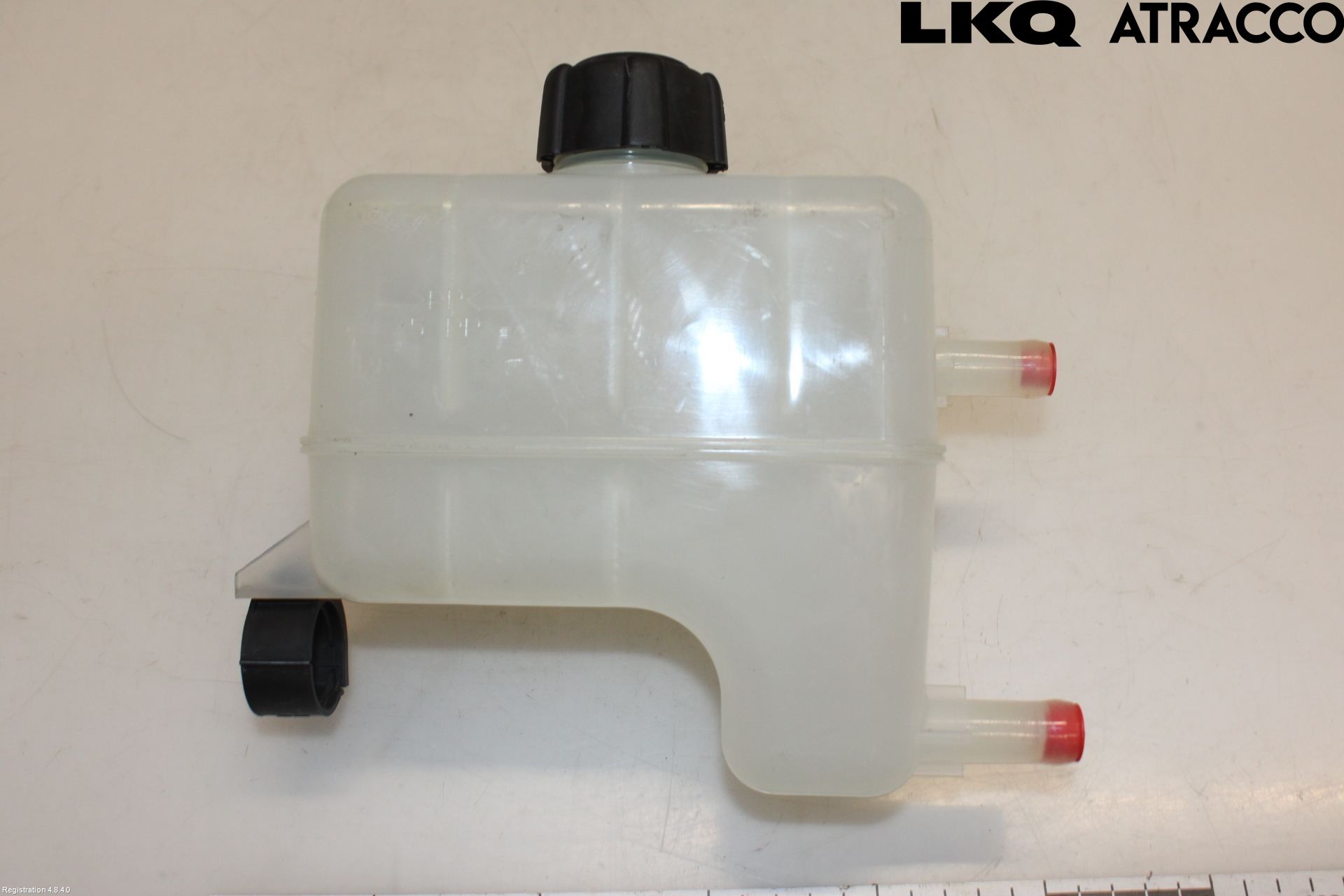 Mitsubishi OUTLANDER 13-21 Expansionstank