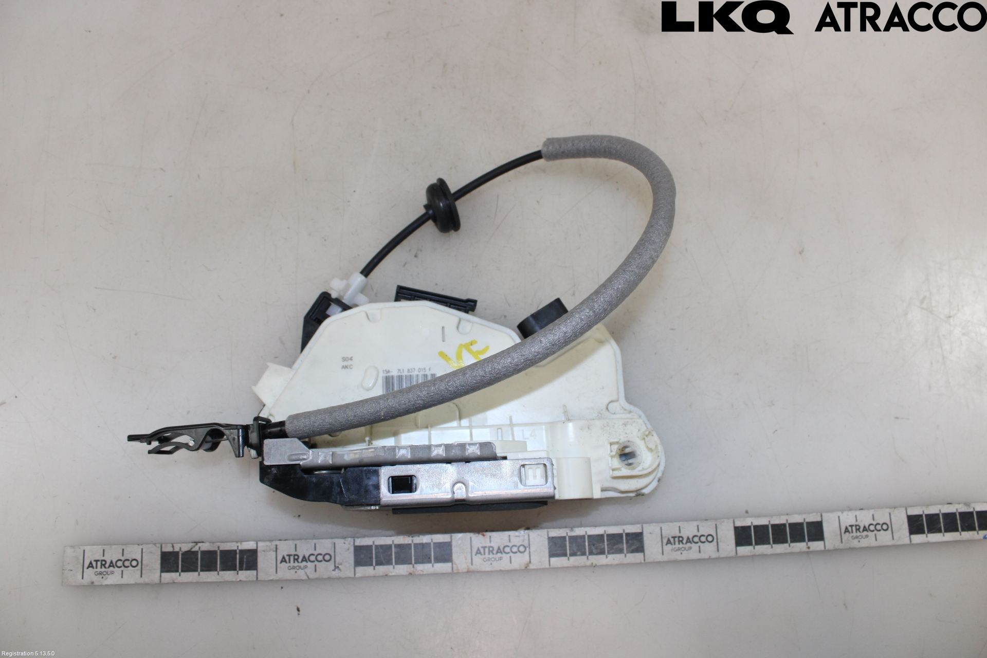 Volkswagen VW TRANSP/CARAVELLE (T7) 22-24 Låskista-Dörrlås