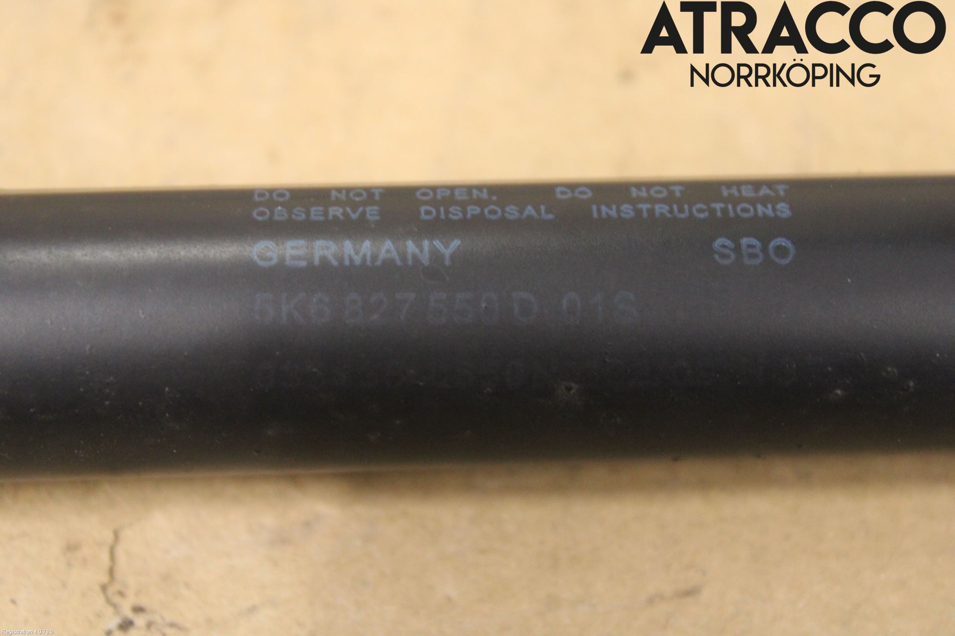 Volkswagen VW GOLF VI 09-13 Gasfjäder Baklucka