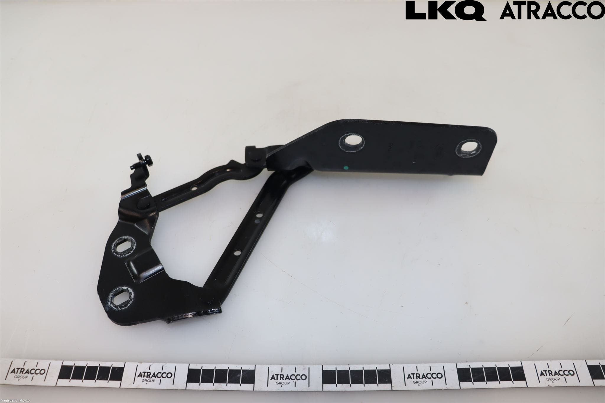 Landrover LAND ROVER DISCOVERY 5 16->> Huvgångjärn