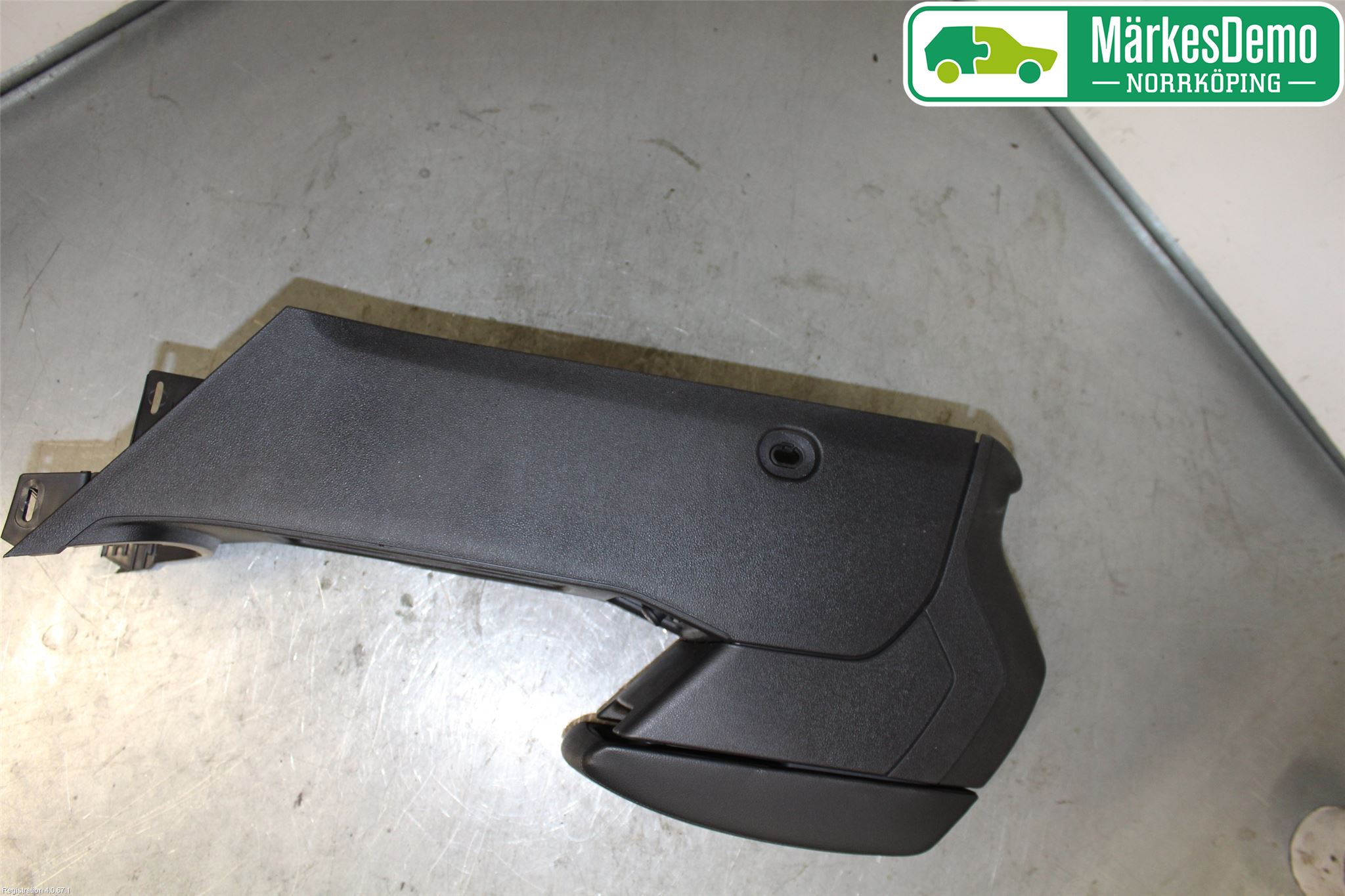 Seat LEON 13-20 Instrumentkonsoll Mitt