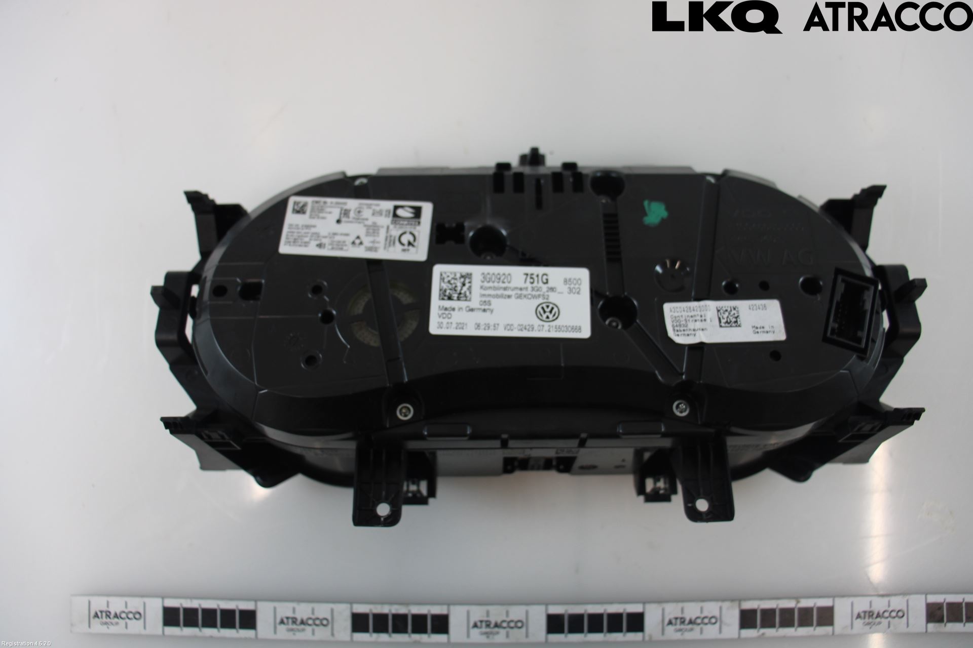 Volkswagen VW PASSAT 20-24 Instrument Komb