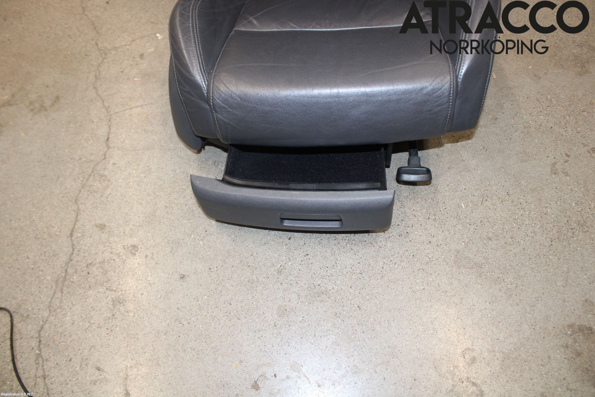 Volkswagen VW GOLF V 04-09 Inredning Stol Fram Hö