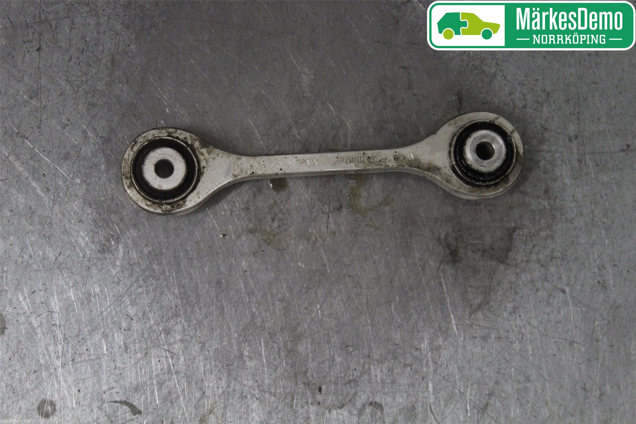 Audi A6 ALLROAD 12-18 Krängningshämmarstag Fram