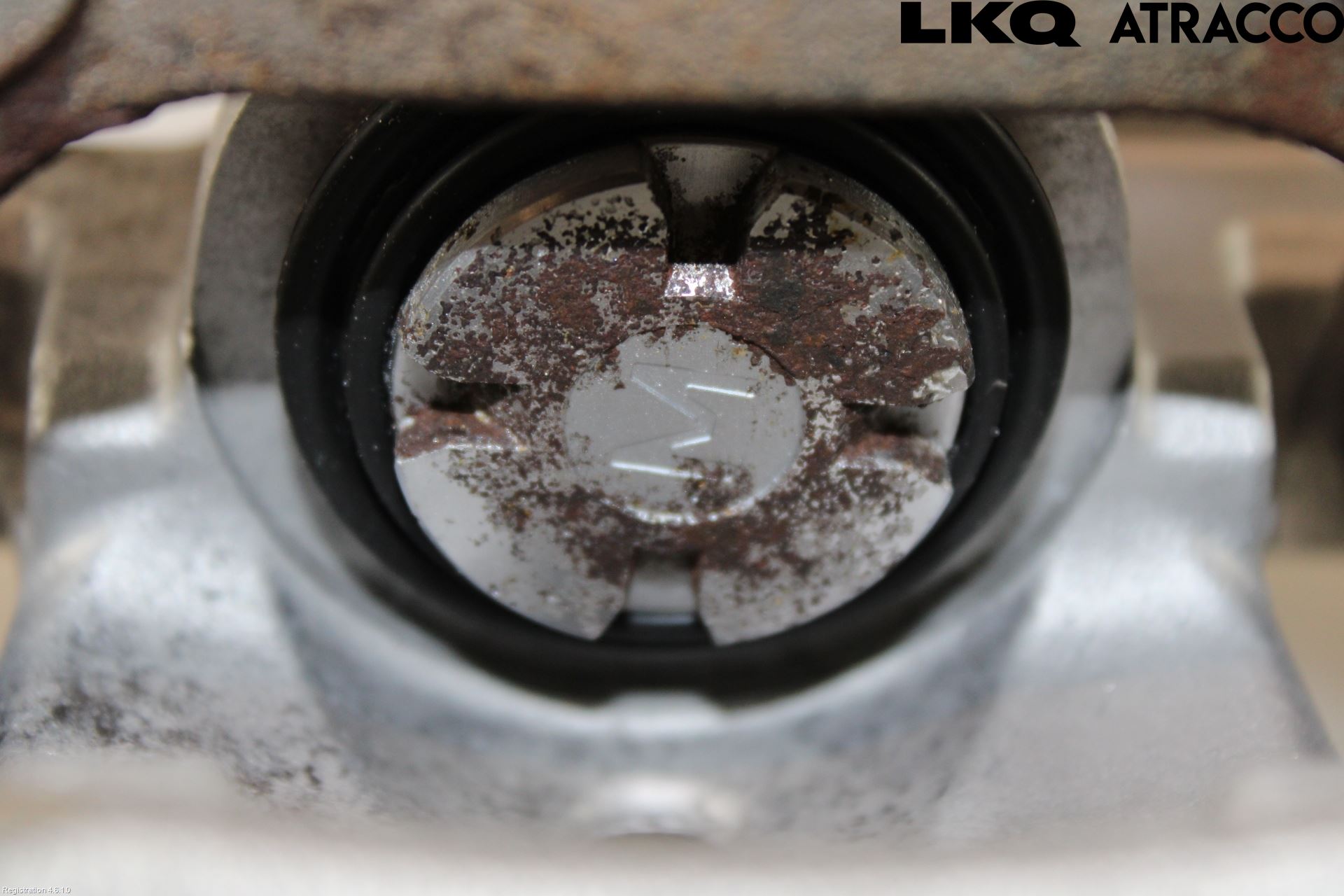 Suzuki VITARA 15- Bromsok Bak Vänster