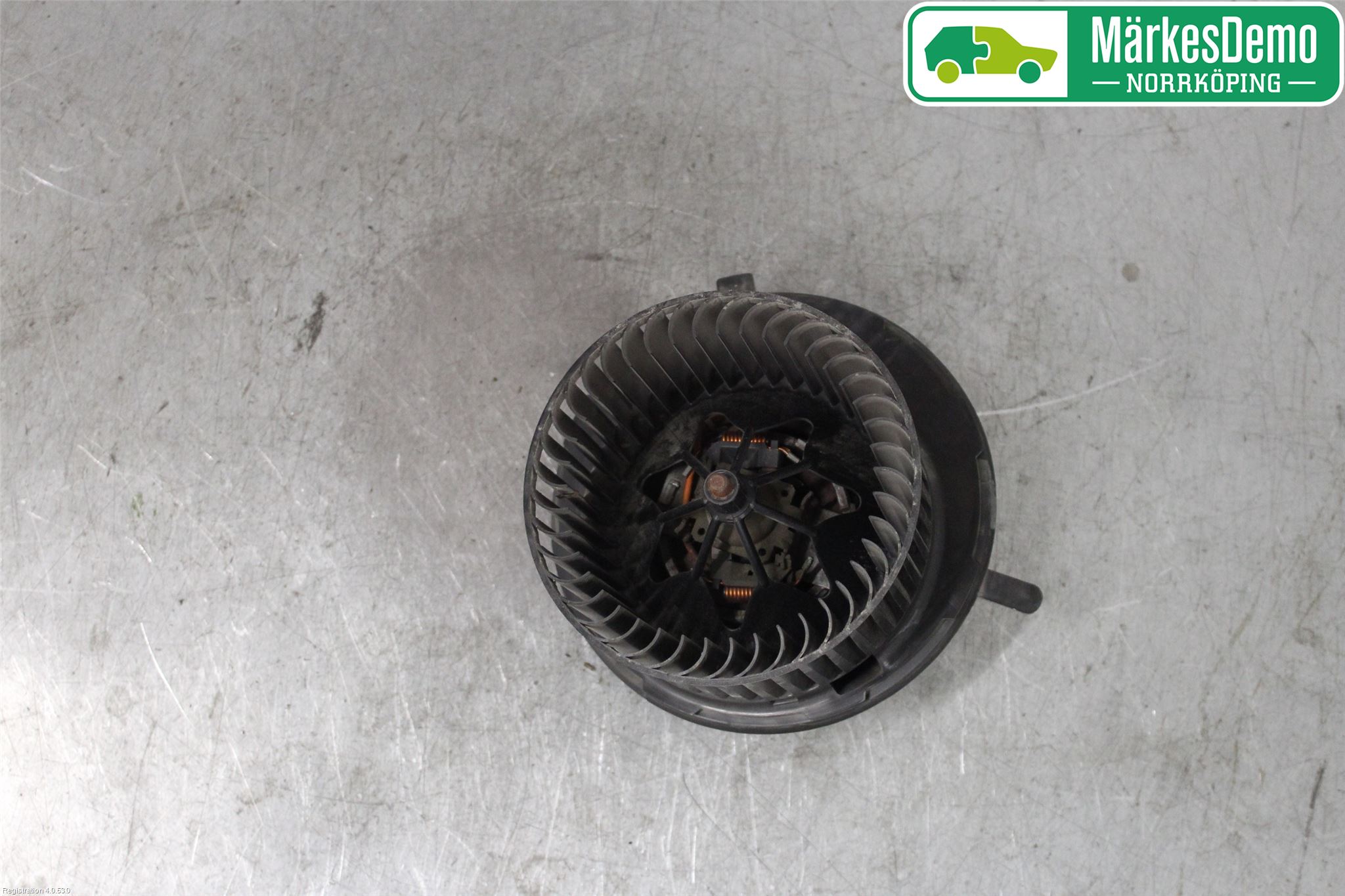 Volkswagen VW PASSAT 11-14 Värmefläkt