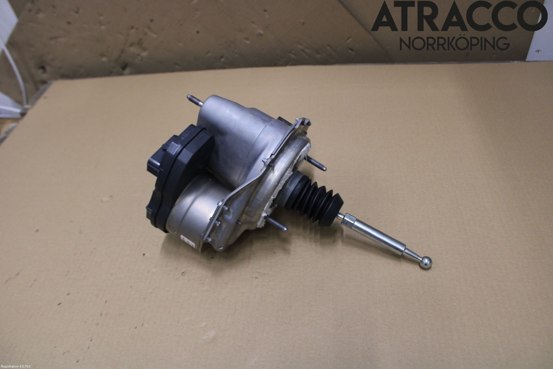 Volkswagen VW GOLF / E-GOLF VIII 20- Bromsservo