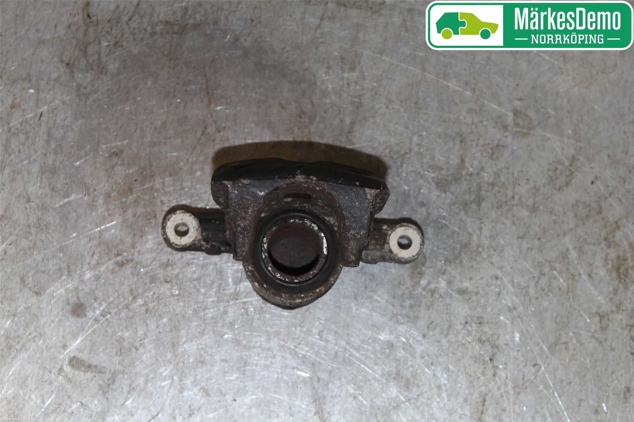 Toyota AVENSIS 03-06 Bromsok Bak Höger